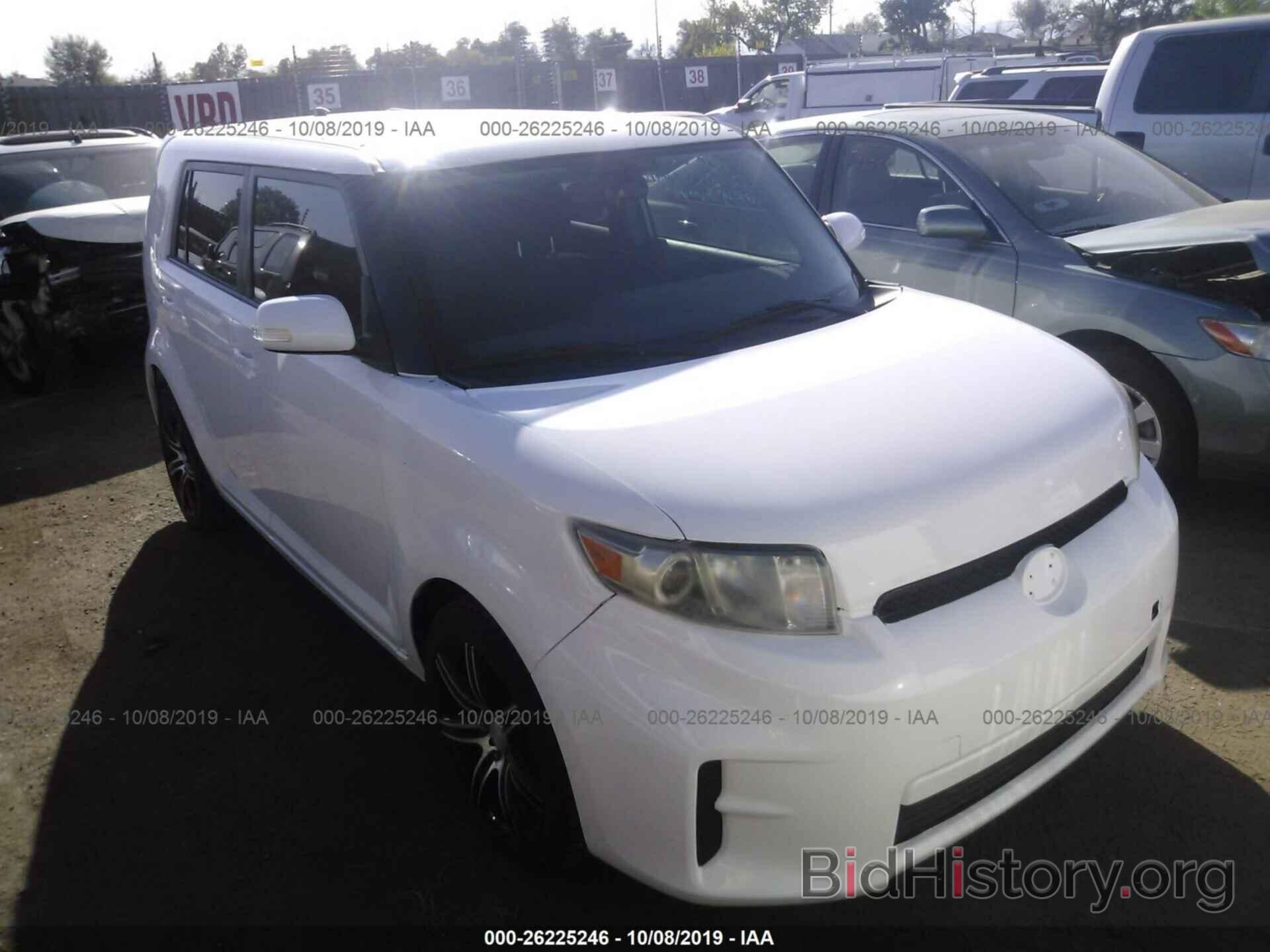 Фотография JTLZE4FE8CJ008126 - TOYOTA SCION XB 2012