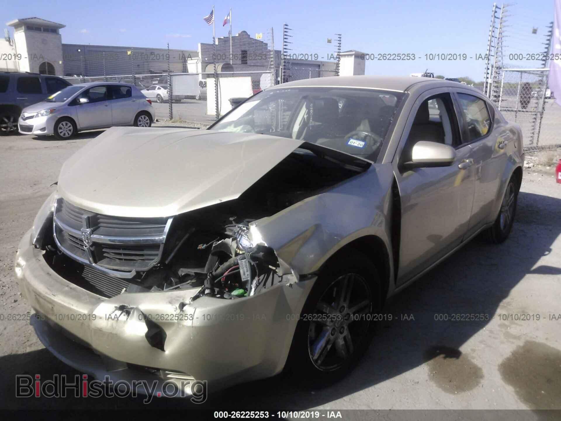 2010 DODGE AVENGER - VIN: 1B3CC1FB7AN228120 - Photo 2