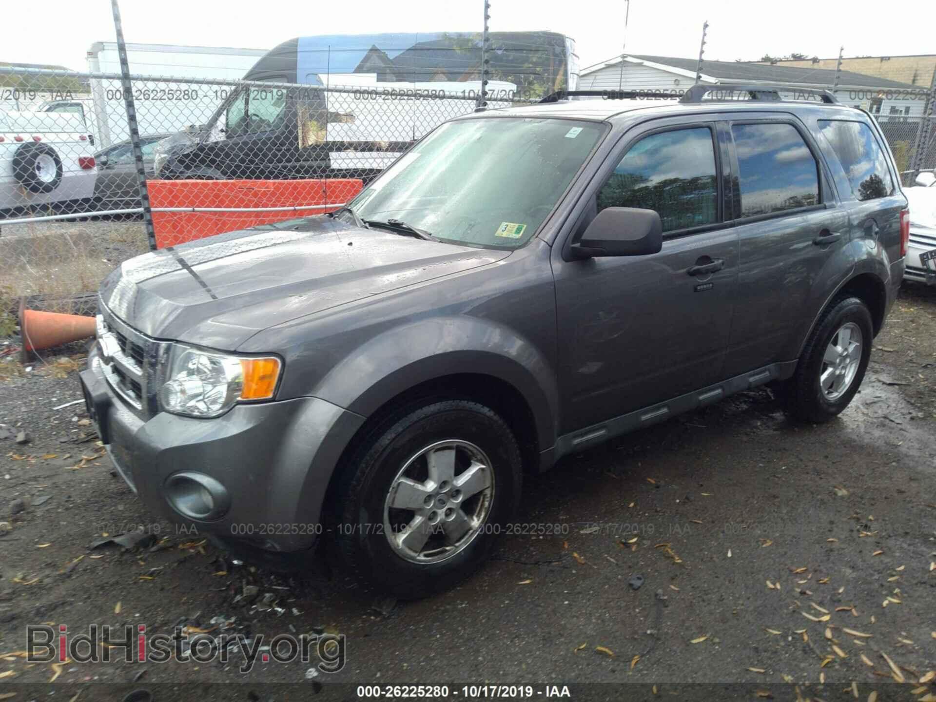 2012 FORD ESCAPE - VIN: 1FMCU0D73CKB99249 - Photo 2