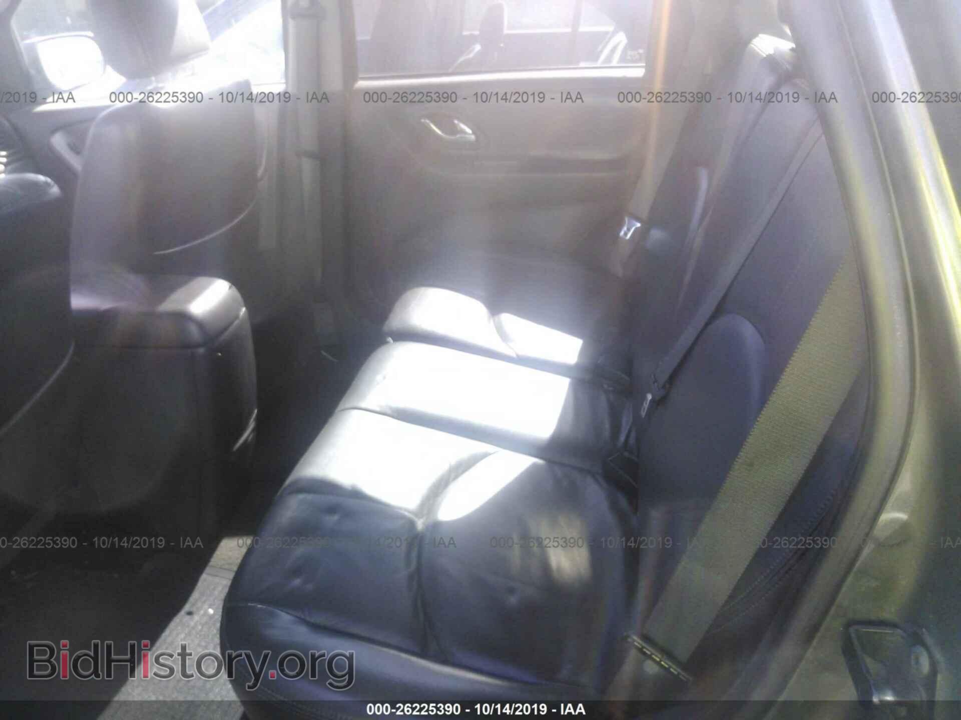 2006 MAZDA TRIBUTE - VIN: 4F2CZ06186KM01215 - Фото 8