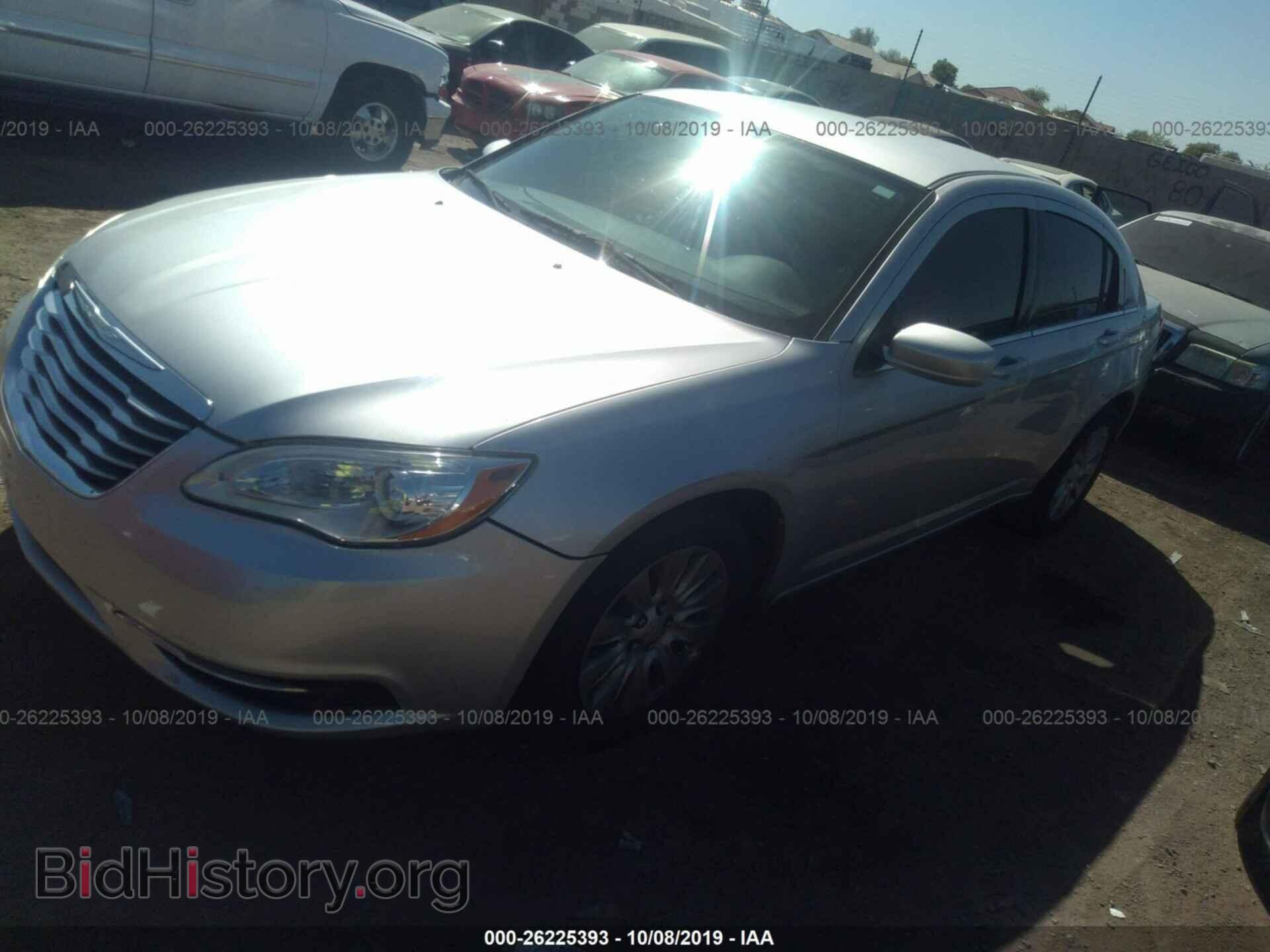 2012 CHRYSLER 200 - VIN: 1C3CCBAB1CN321346 - Photo 2