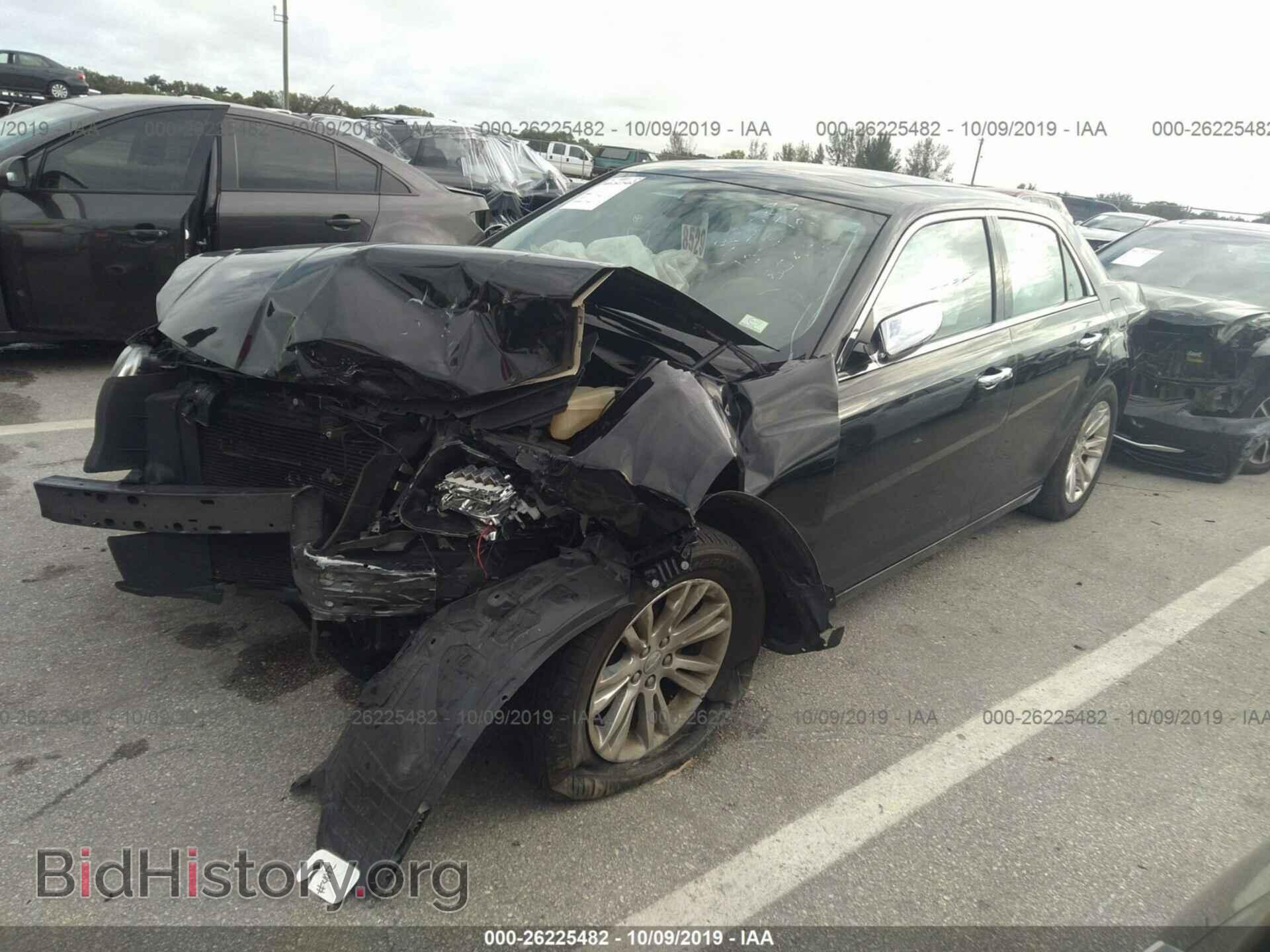 2016 CHRYSLER 300C - VIN: 2C3CCAEG5GH348564 - Photo 2