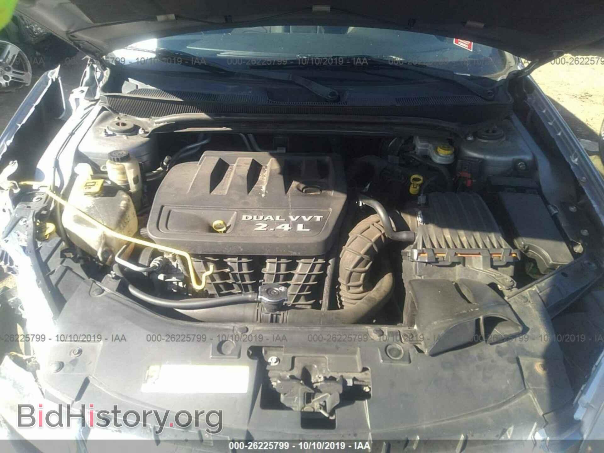 2013 CHRYSLER 200 - VIN: 1C3CCBAB0DN646782 - Photo 10