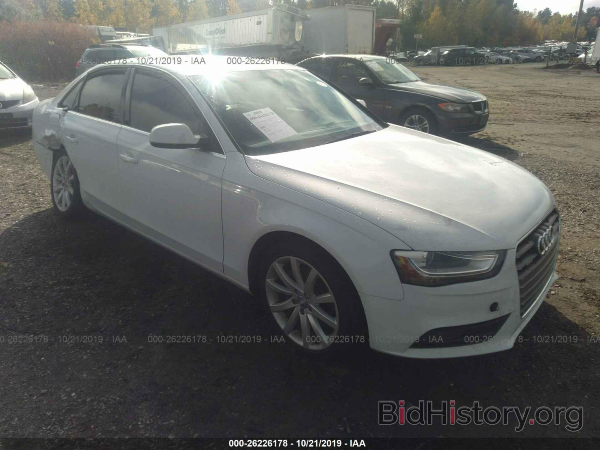 Фотография WAUFFAFL3DN037243 - AUDI A4 2013