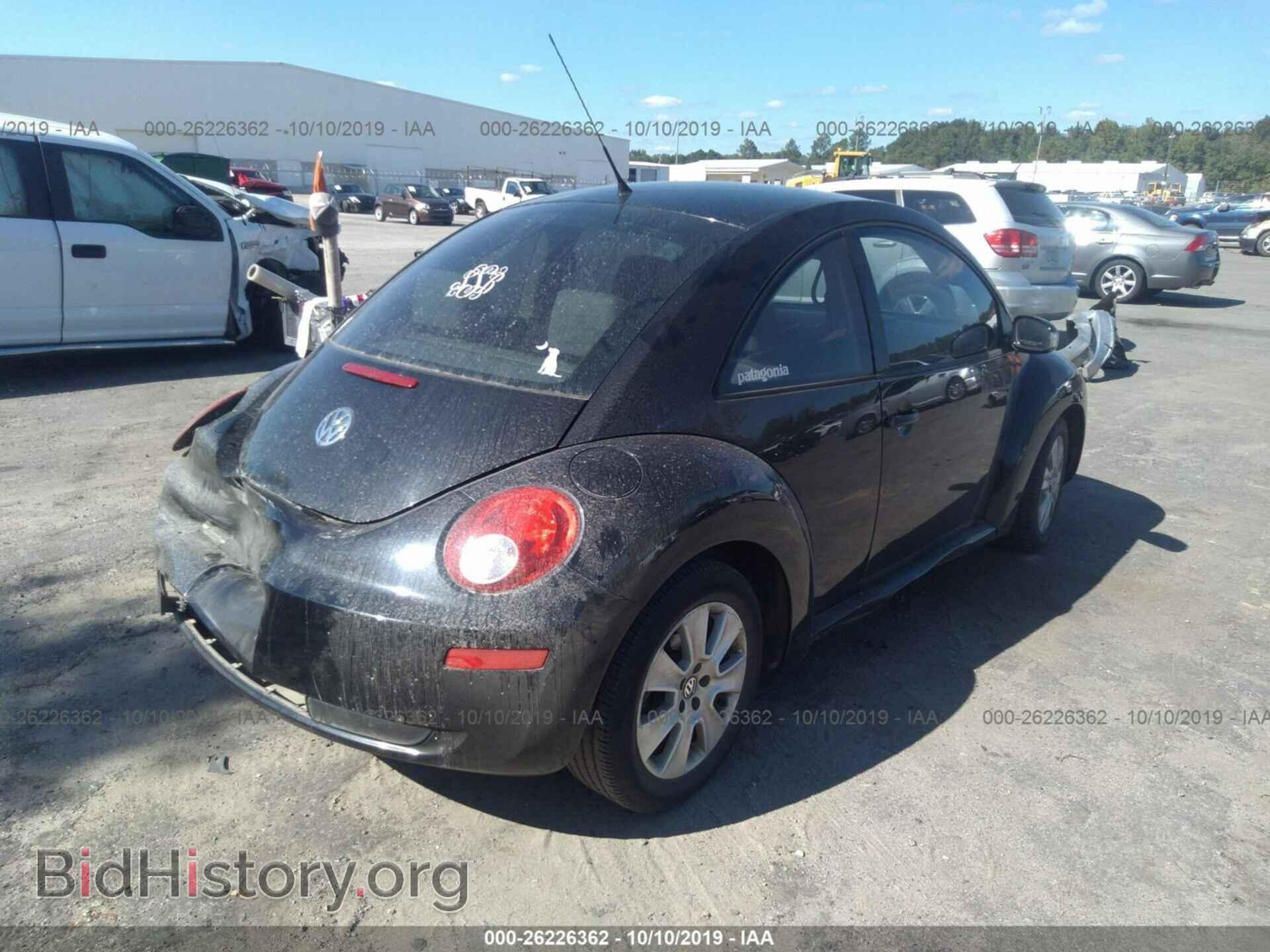 2008 VOLKSWAGEN NEW BEETLE - VIN: 3VWPW31C88M509136 - Фото 4