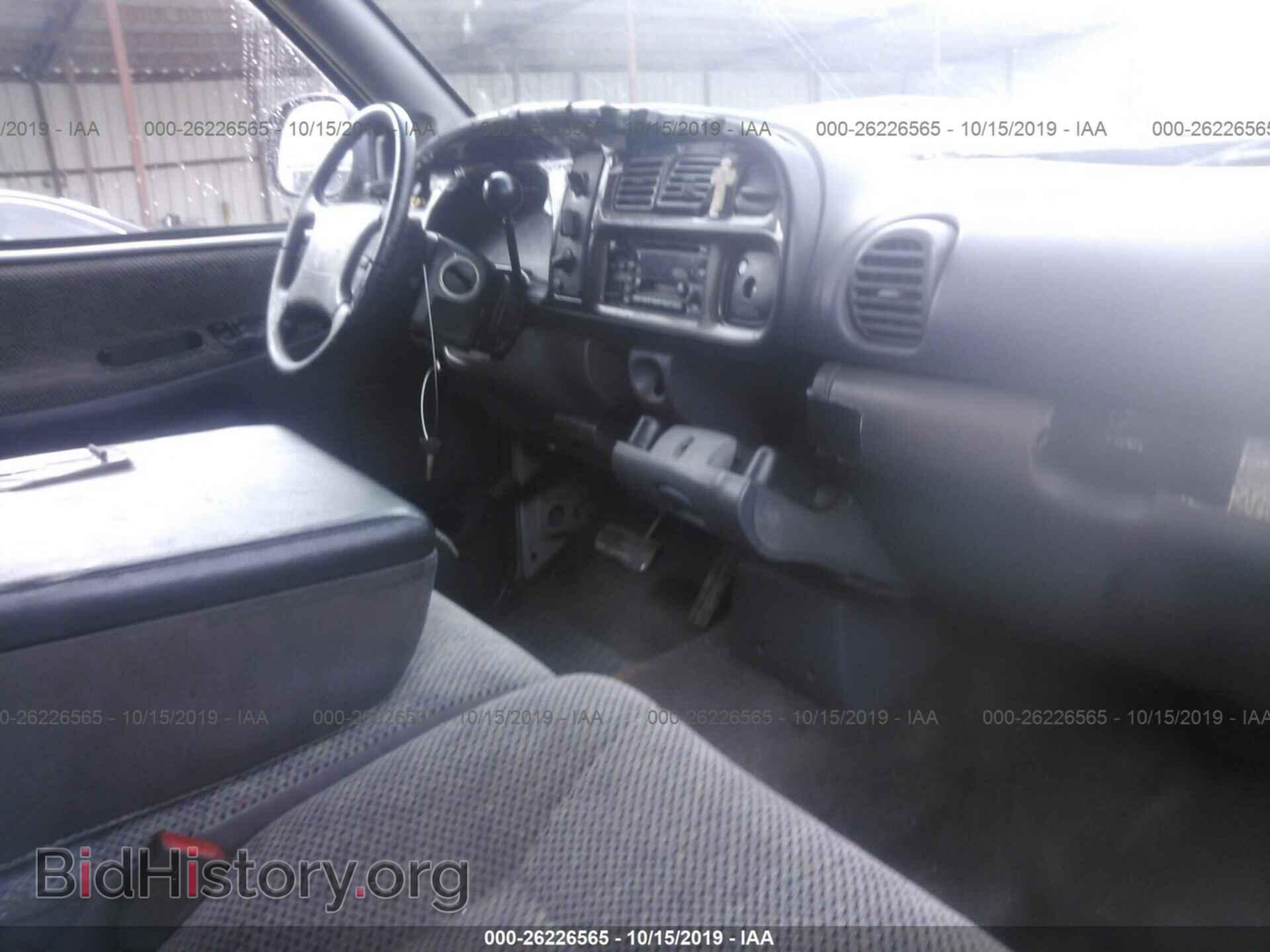1998 DODGE RAM 1500 - VIN: 1B7HC13Y2WJ102825 - Photo 5