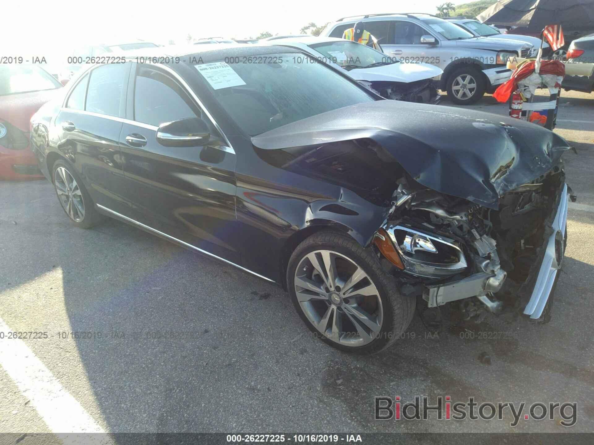 Photo 55SWF4JB6FU093454 - MERCEDES-BENZ C 2015