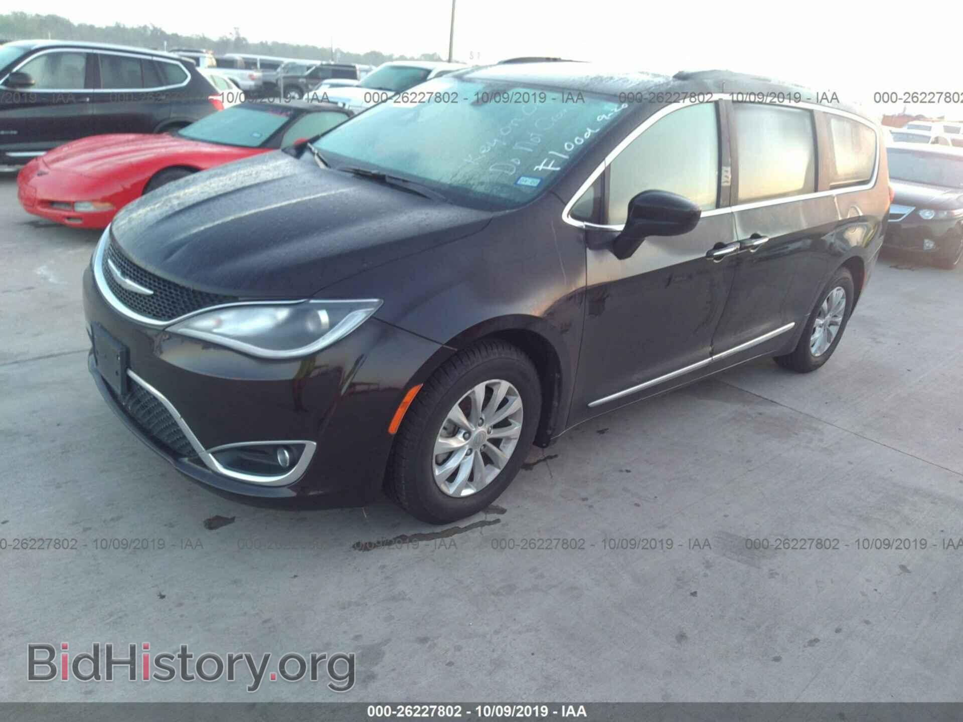 2017 CHRYSLER PACIFICA - VIN: 2C4RC1BG2HR527652 - Photo 2