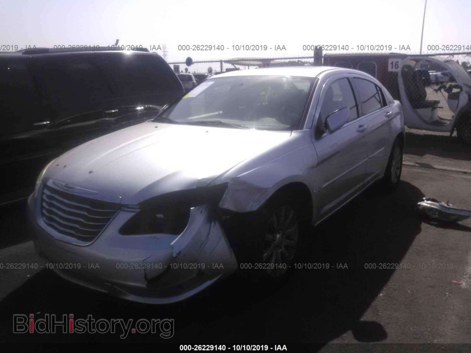 2012 CHRYSLER 200 - VIN: 1C3CCBBG4CN316524 - Photo 2