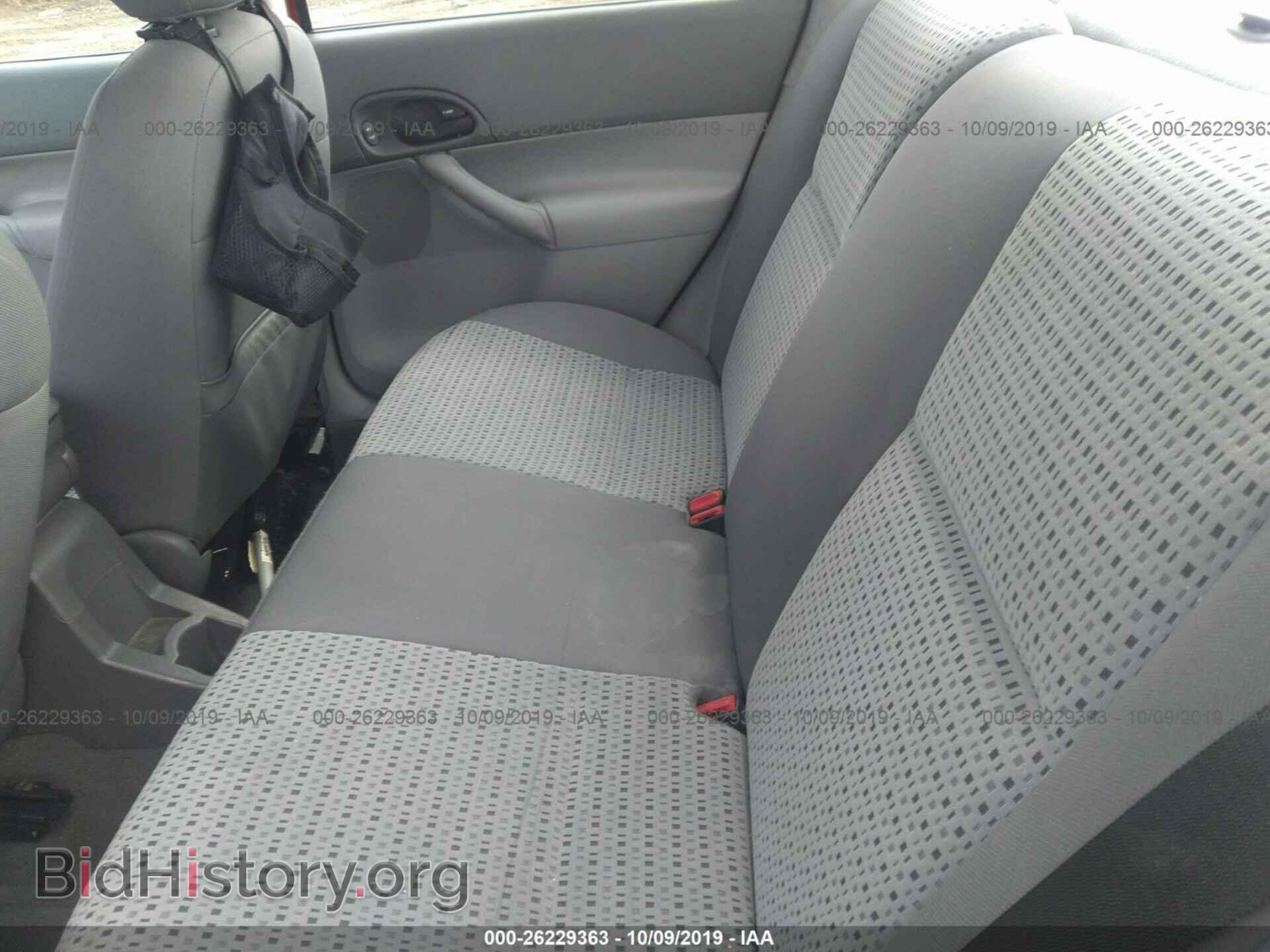 2005 FORD FOCUS - VIN: 1FAFP34N45W157053 - Photo 8
