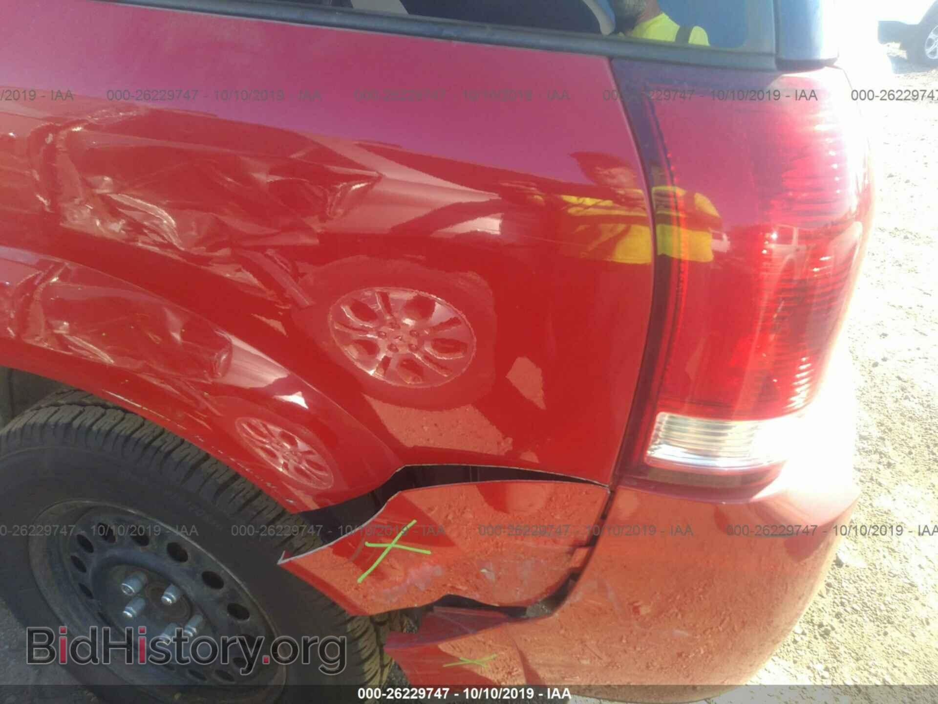 2006 SATURN VUE - VIN: 5GZCZ33D06S800909 - Фото 6