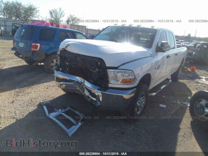 2011 Dodge RAM 2500 (VIN 3D7UT2CL0BG524991) — фото 2 из 10