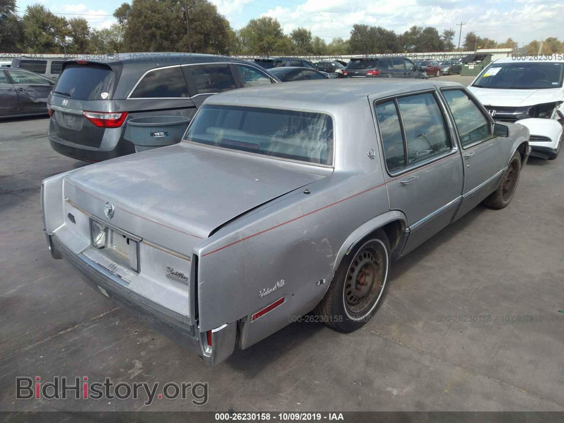 1990 CADILLAC DEVILLE - VIN: 1G6CD5336L4241209 - Photo 4