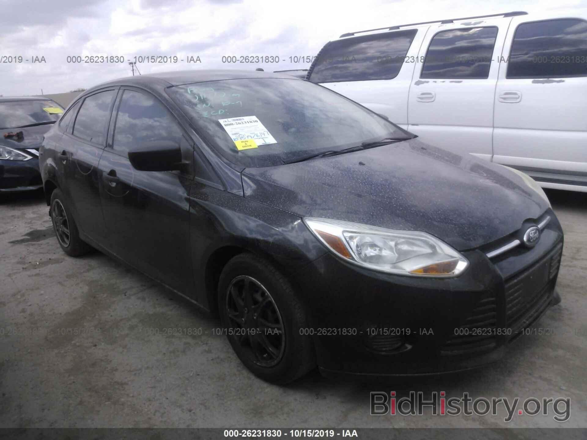 Фотография 1FAHP3E23CL126582 - FORD FOCUS 2012