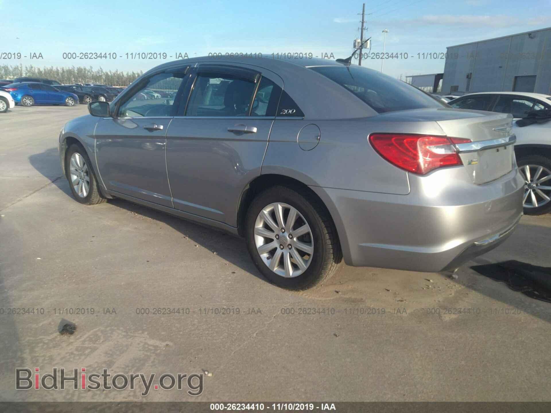 2013 CHRYSLER 200 - VIN: 1C3CCBBG1DN678165 - Photo 3
