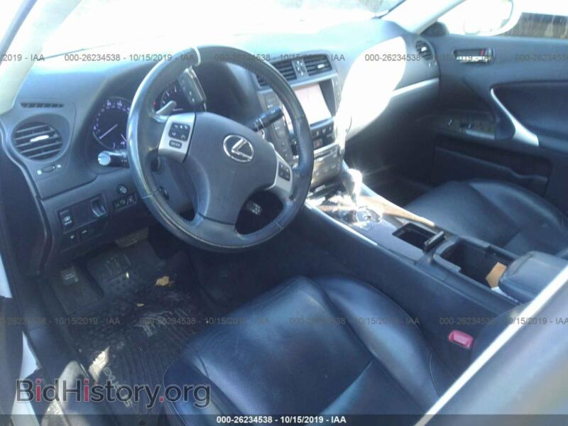 2011 Lexus IS (VIN JTHCF5C24B5051883) — photo 5 of 10