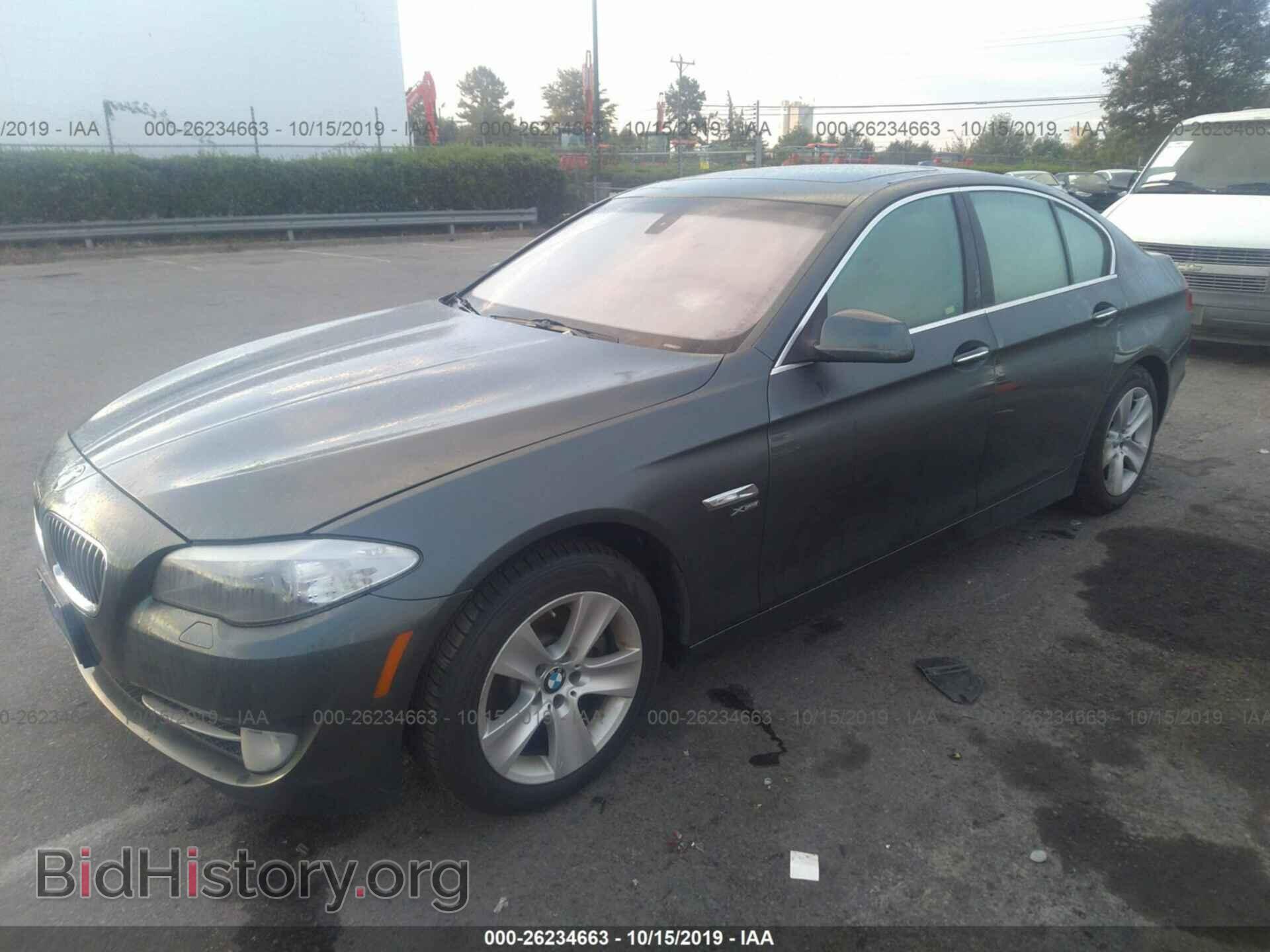 2012 BMW 528 - VIN: WBAXH5C51CDW05747 - Фото 2