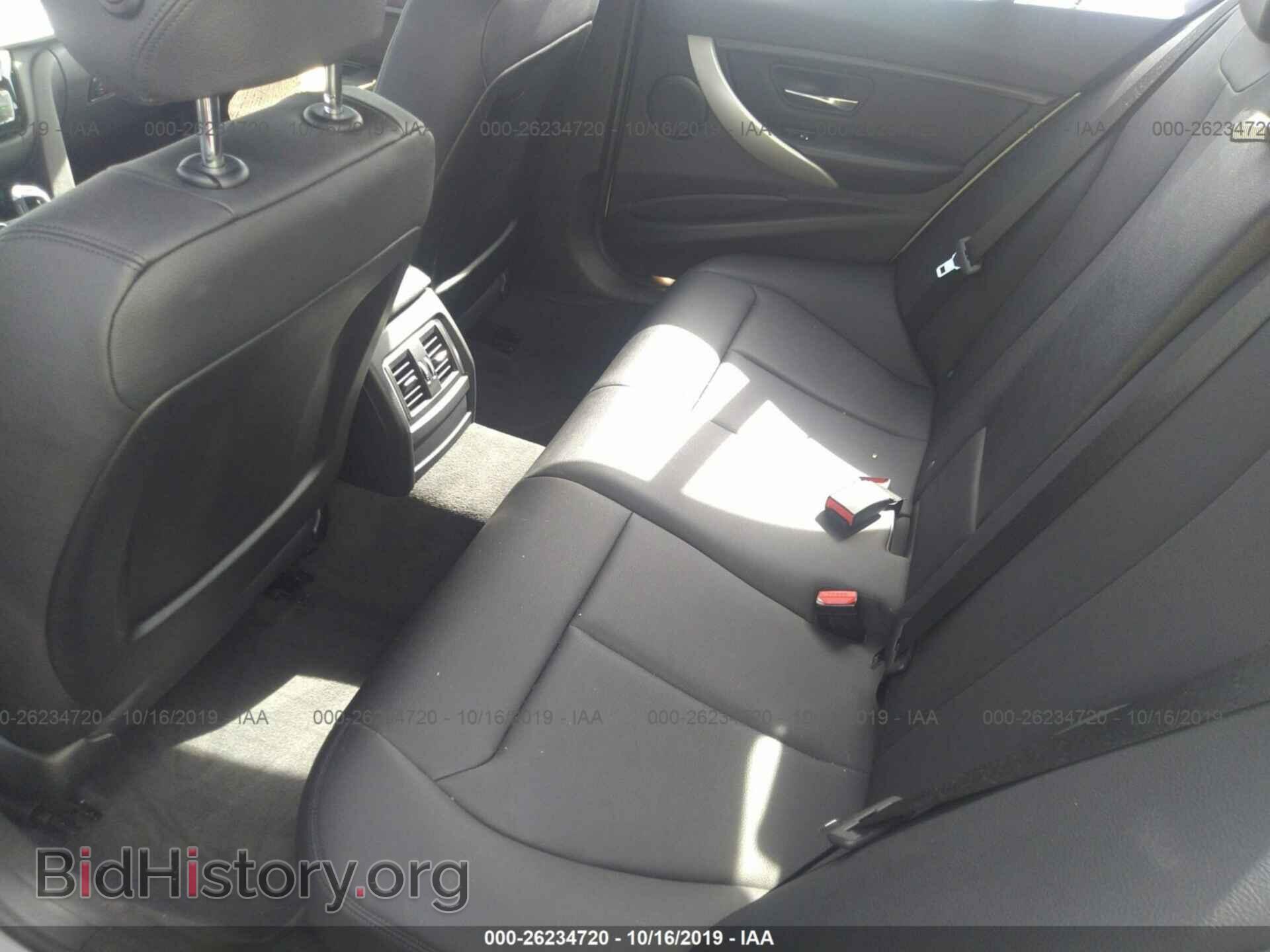 2016 BMW 320 - VIN: WBA8E1G57GNU10705 - Photo 8