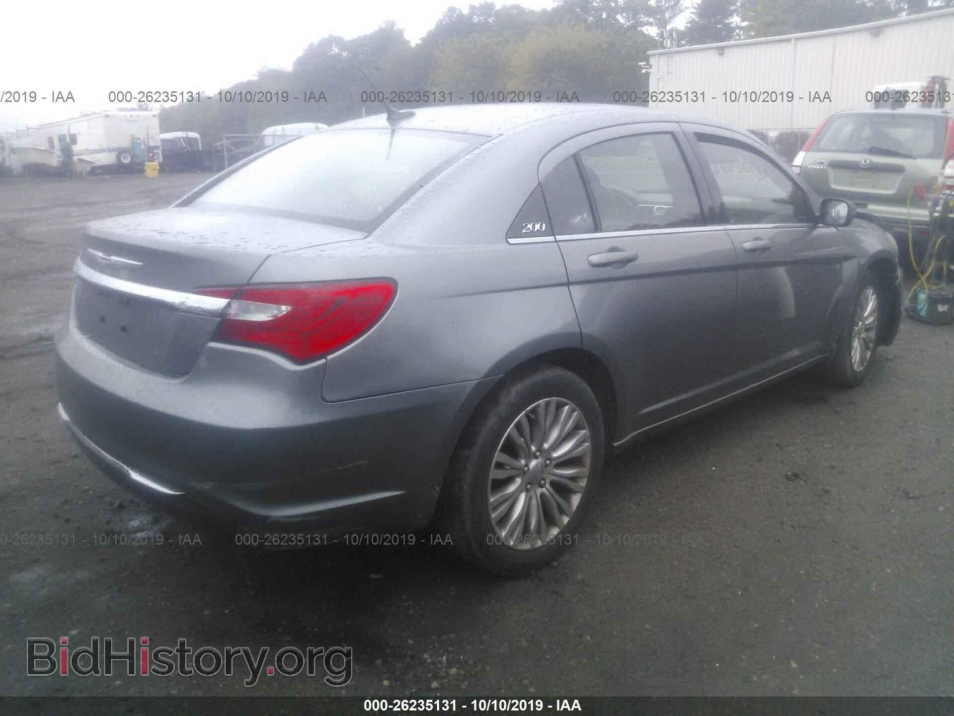 2012 CHRYSLER 200 - VIN: 1C3CCBAB2CN113895 - Фото 4