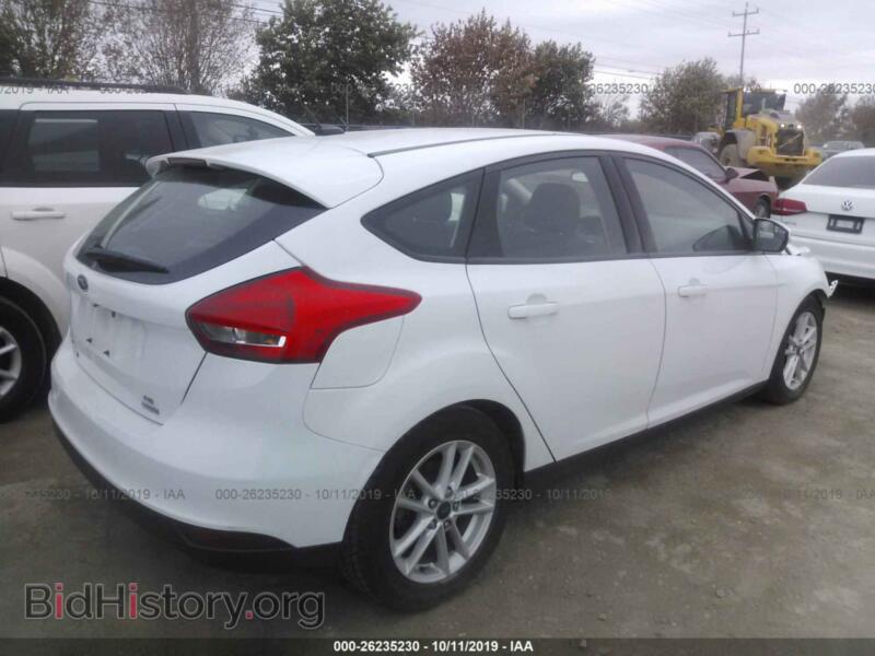 2016 Ford FOCUS (VIN 1FADP3KE6GL372349) — photo 4 of 10