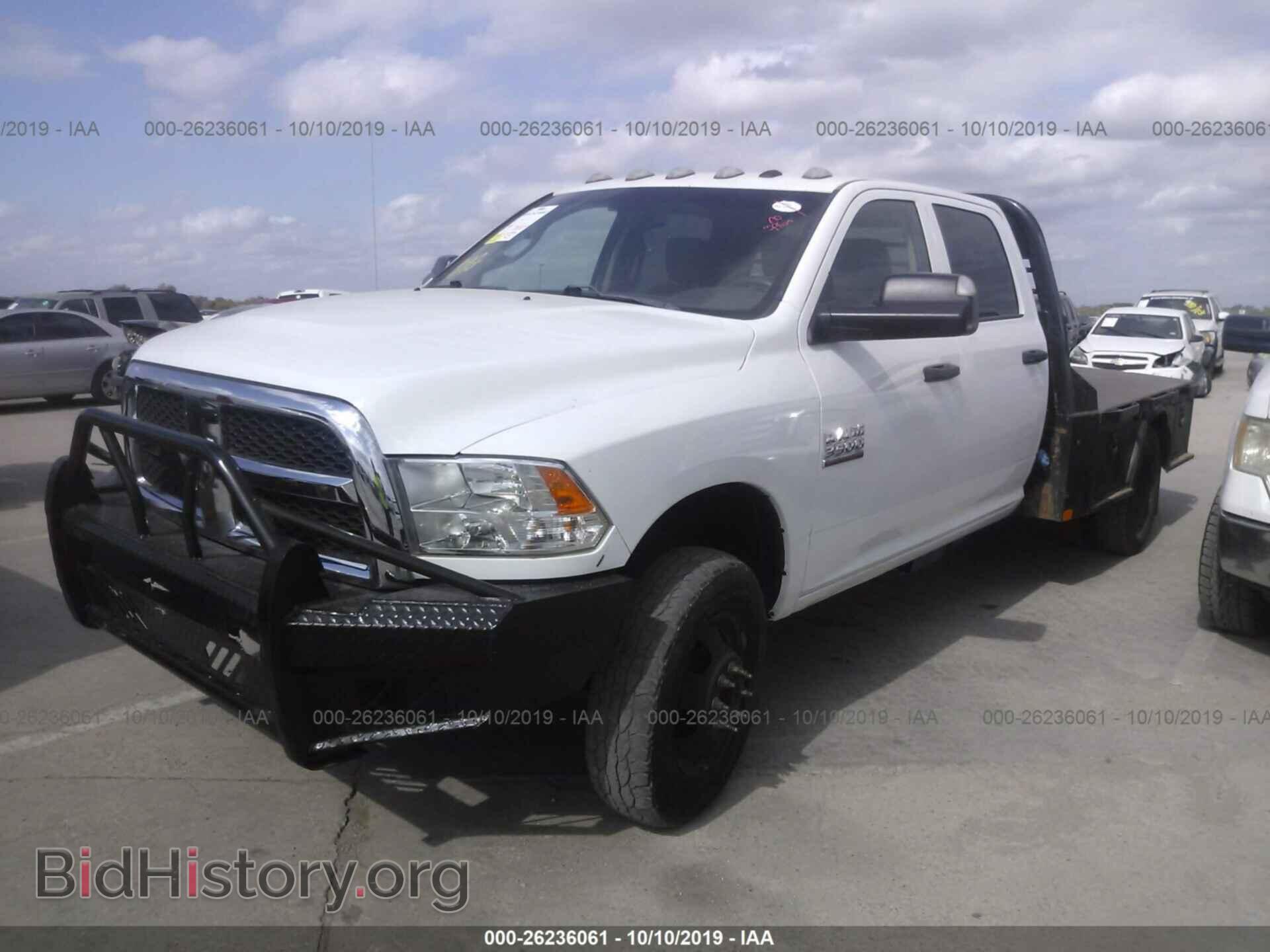 2017 RAM 3500 - VIN: 3C7WRTCL1HG692271 - Фото 2