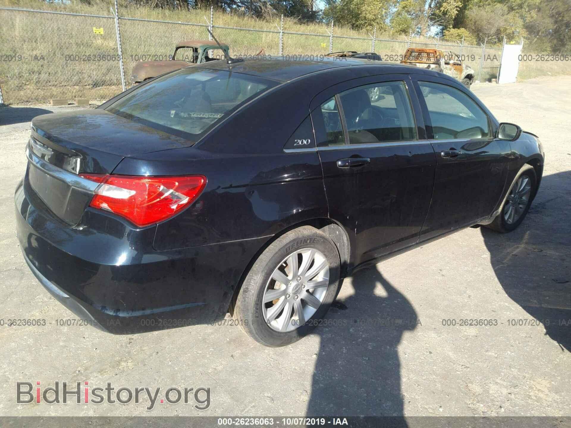 2012 CHRYSLER 200 - VIN: 1C3CCBBB3CN298277 - Фото 4