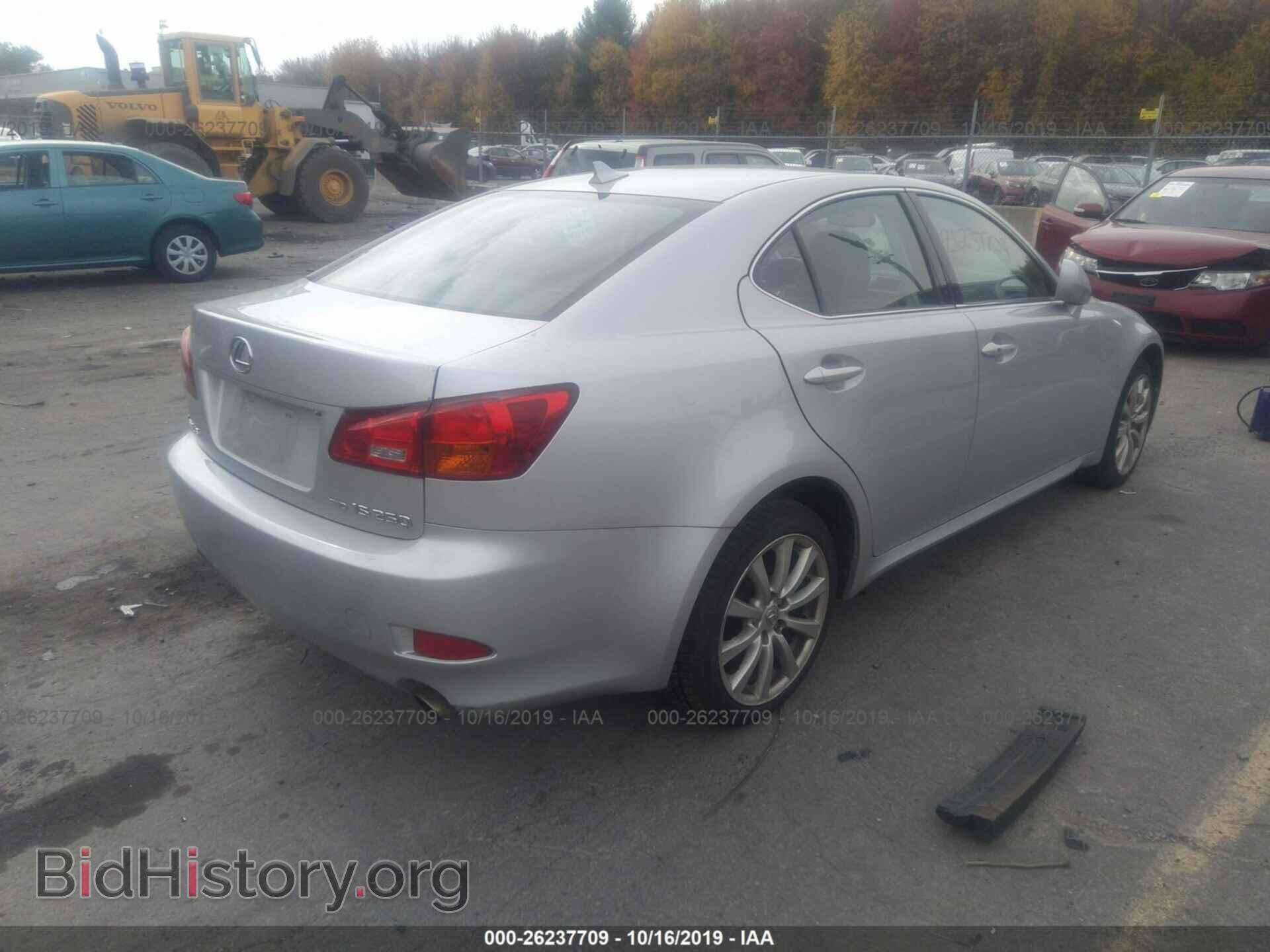2008 LEXUS IS - VIN: JTHCK262785020982 - Photo 4