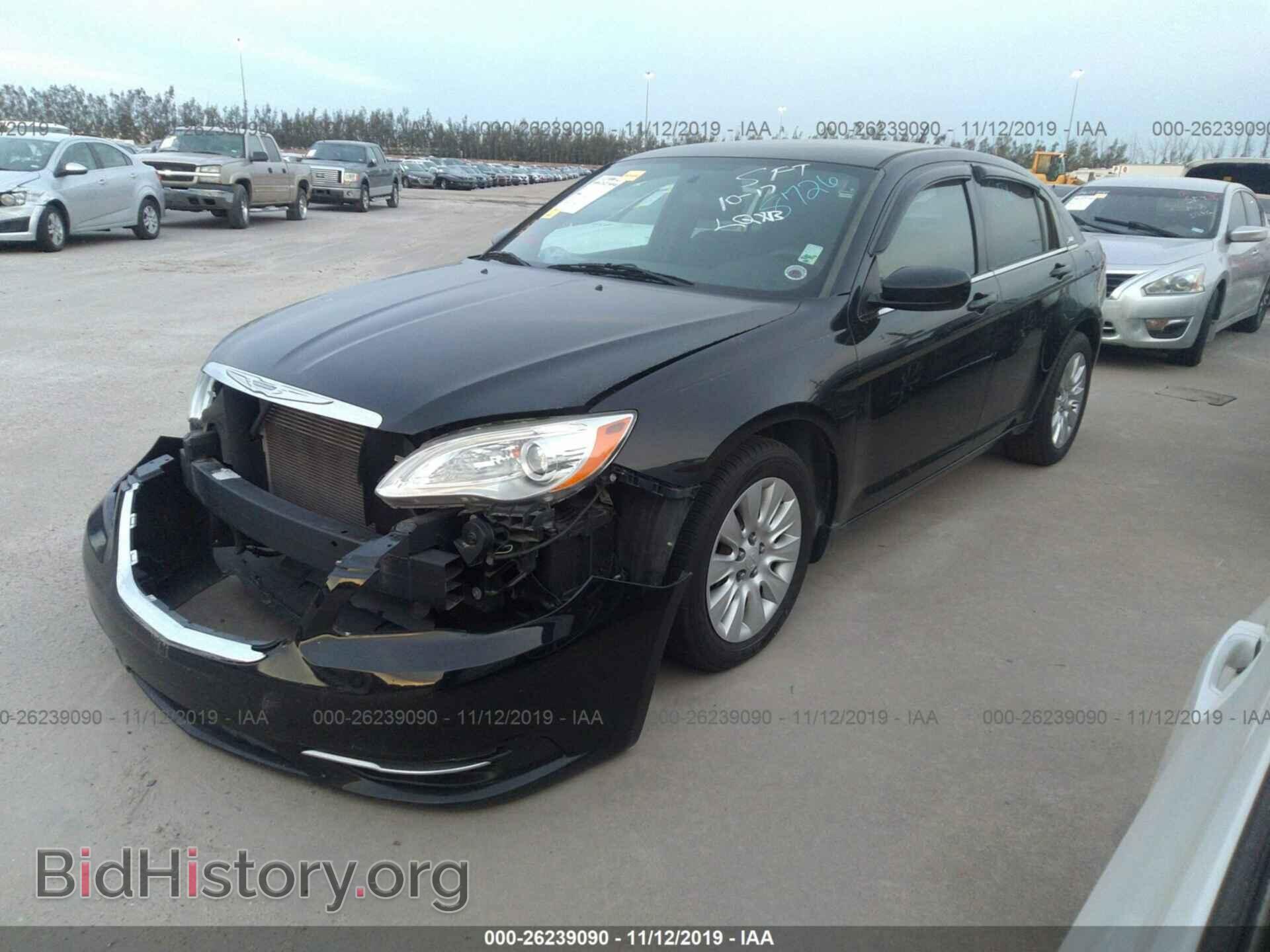 2012 CHRYSLER 200 - VIN: 1C3CCBAB1CN295878 - Photo 2