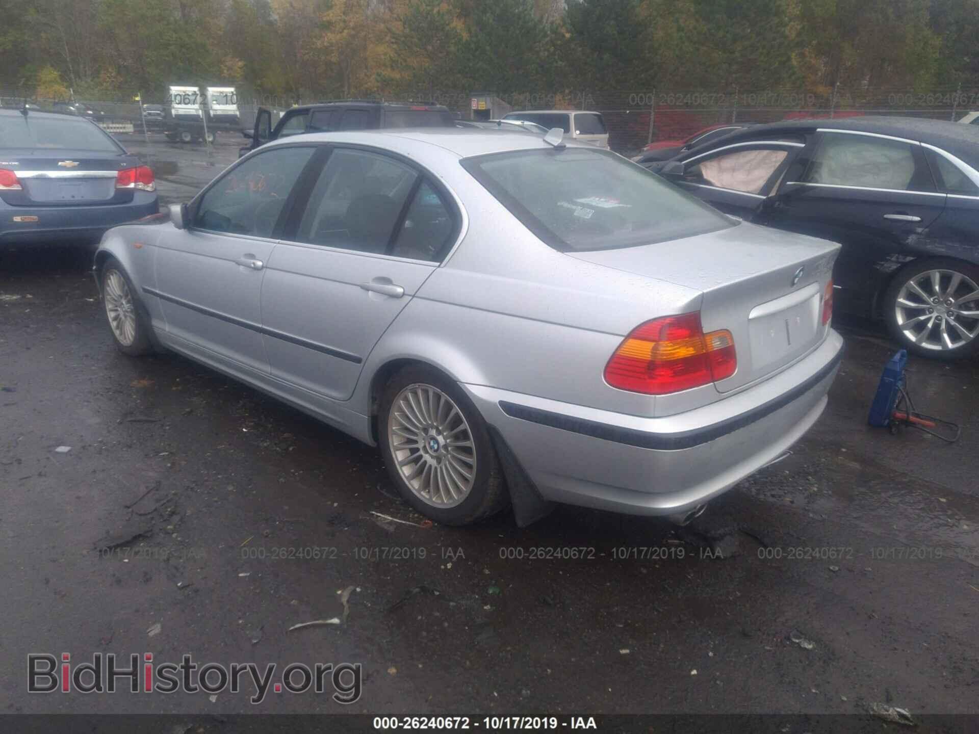 2003 BMW 330 - VIN: WBAEV53473KM25840 - Фото 3