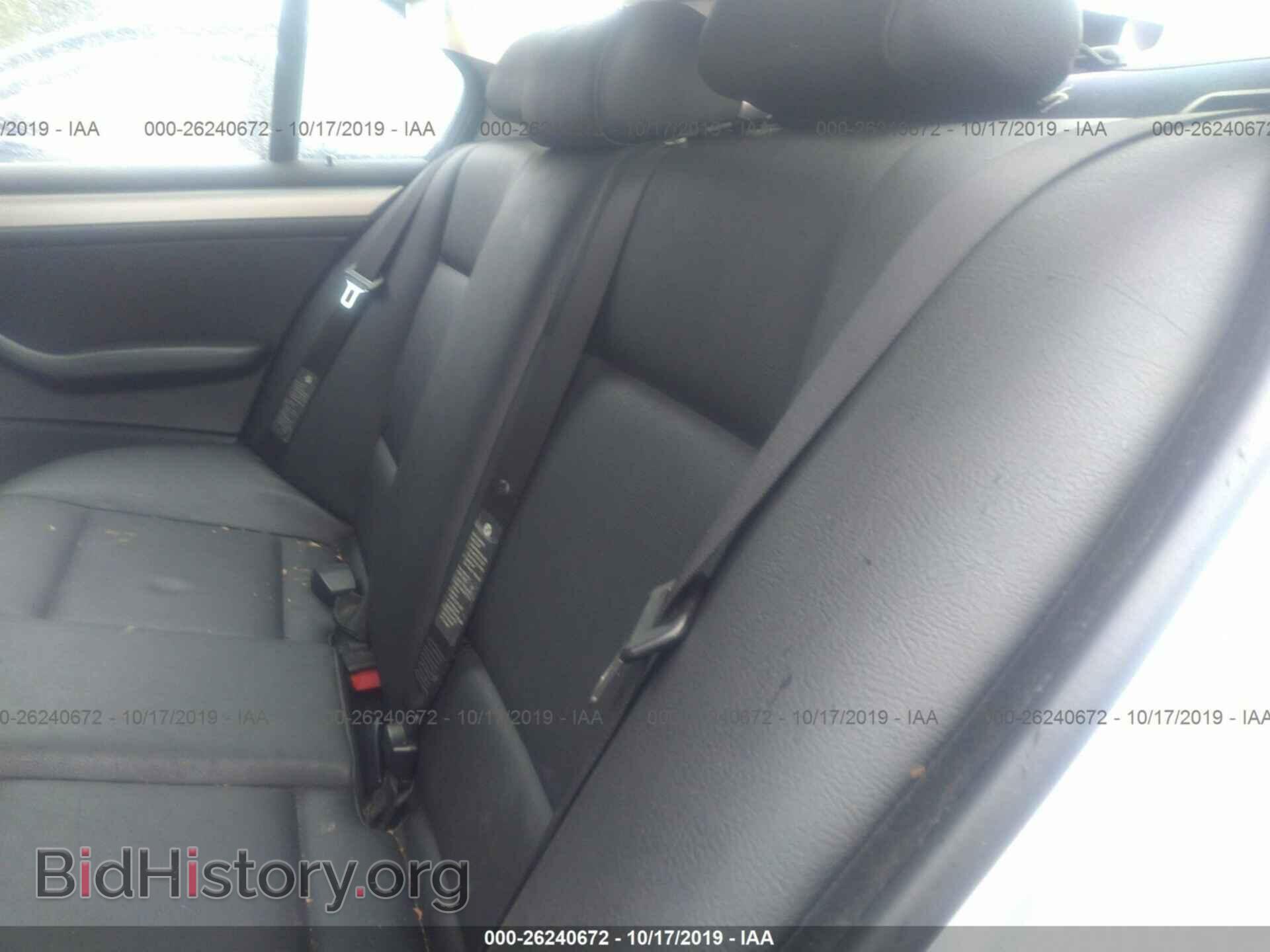 2003 BMW 330 - VIN: WBAEV53473KM25840 - Фото 8