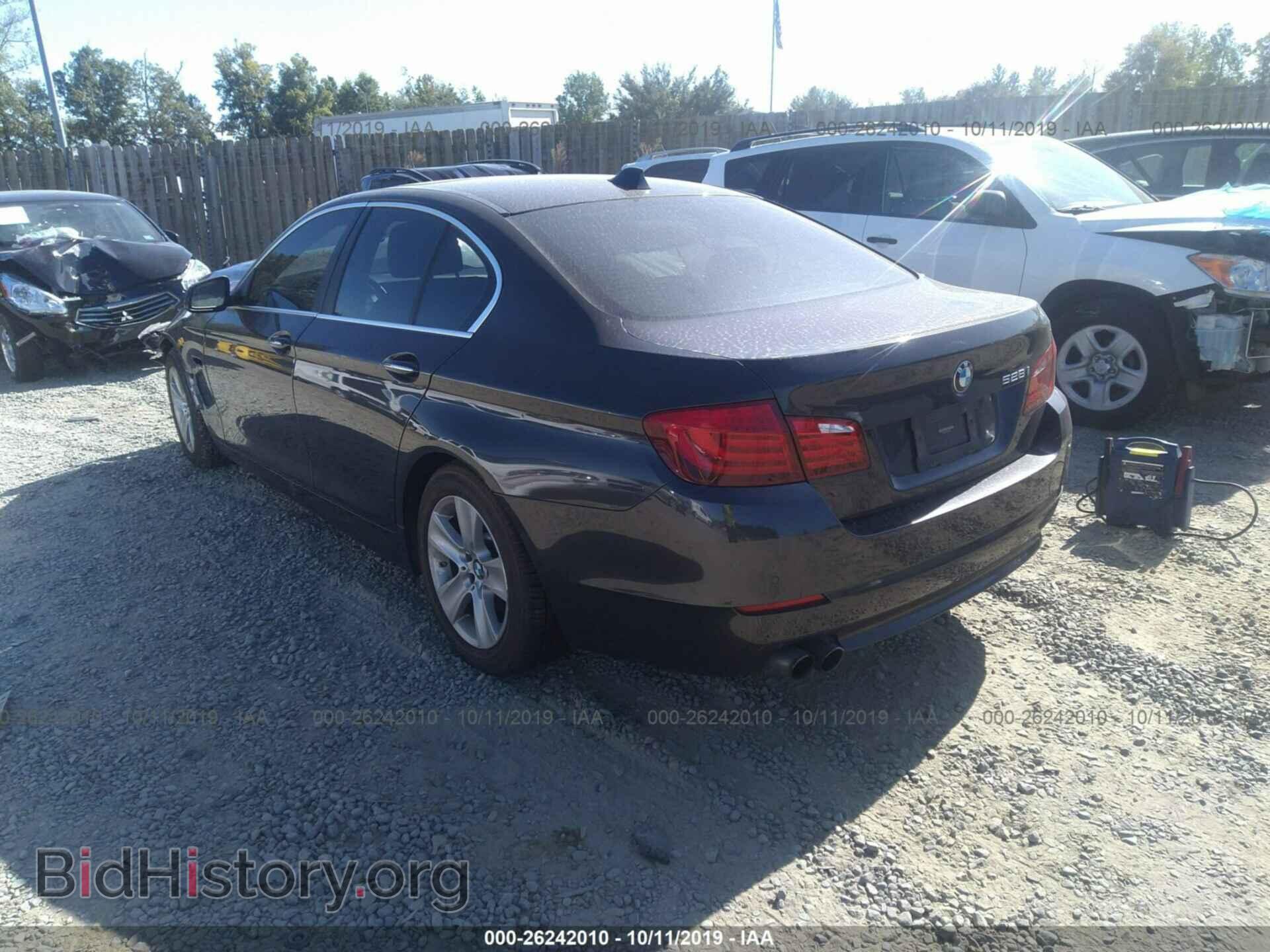 2012 BMW 528 - VIN: WBAXG5C59CDW24887 - Фото 3
