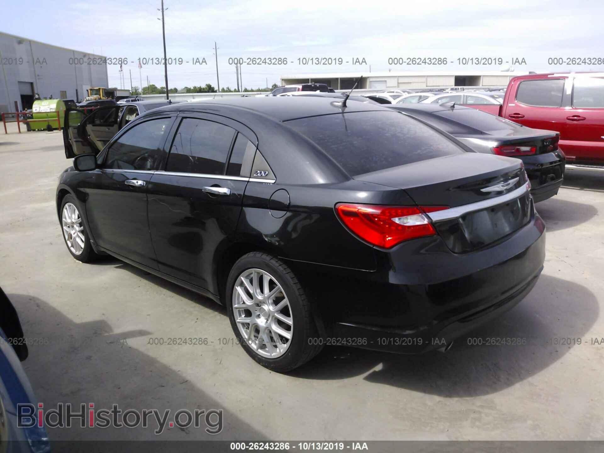 2013 CHRYSLER 200 - VIN: 1C3CCBBGXDN716895 - Фото 3