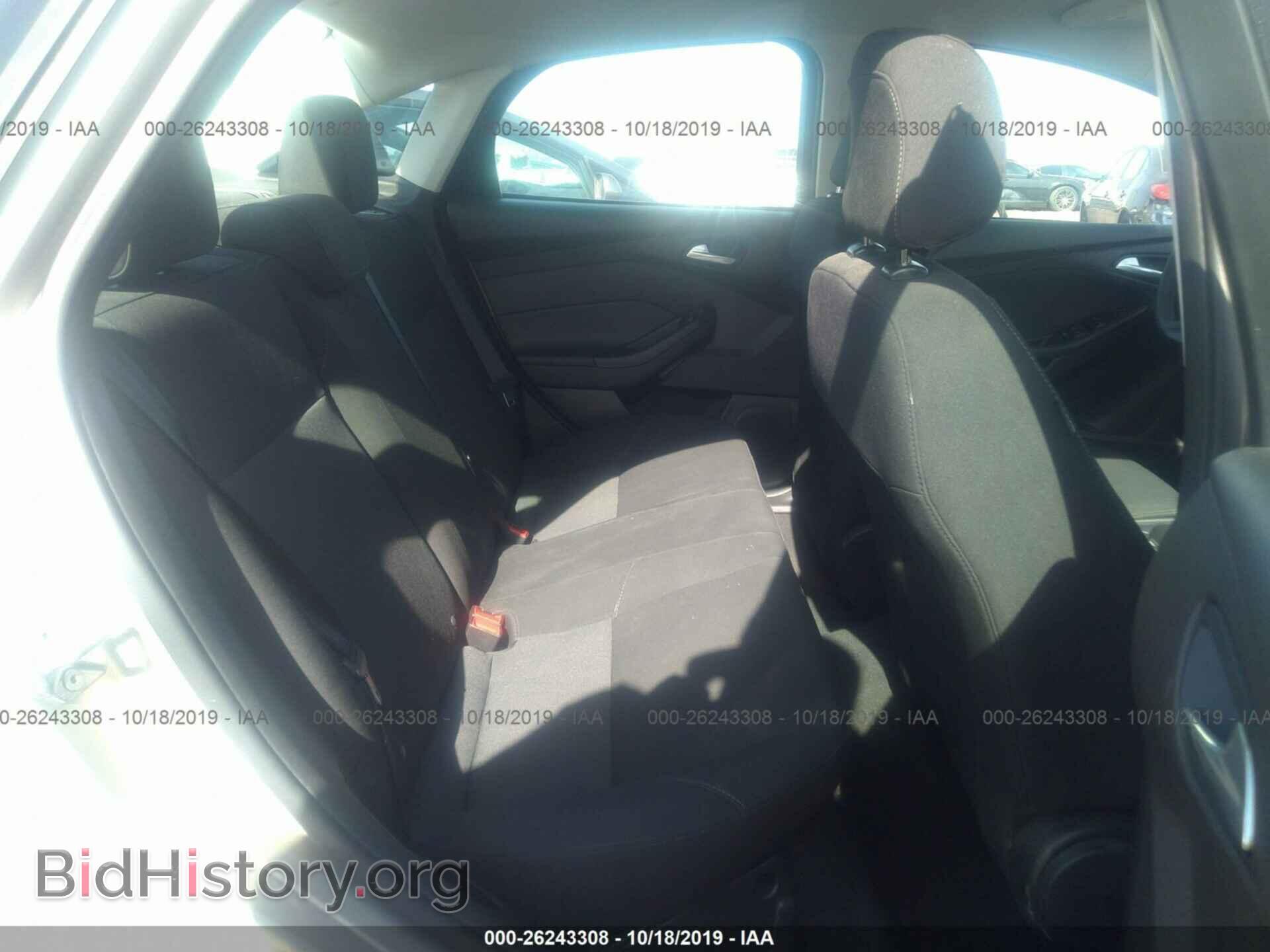 2018 FORD FOCUS - VIN: 1FADP3FE4JL271036 - Фото 8