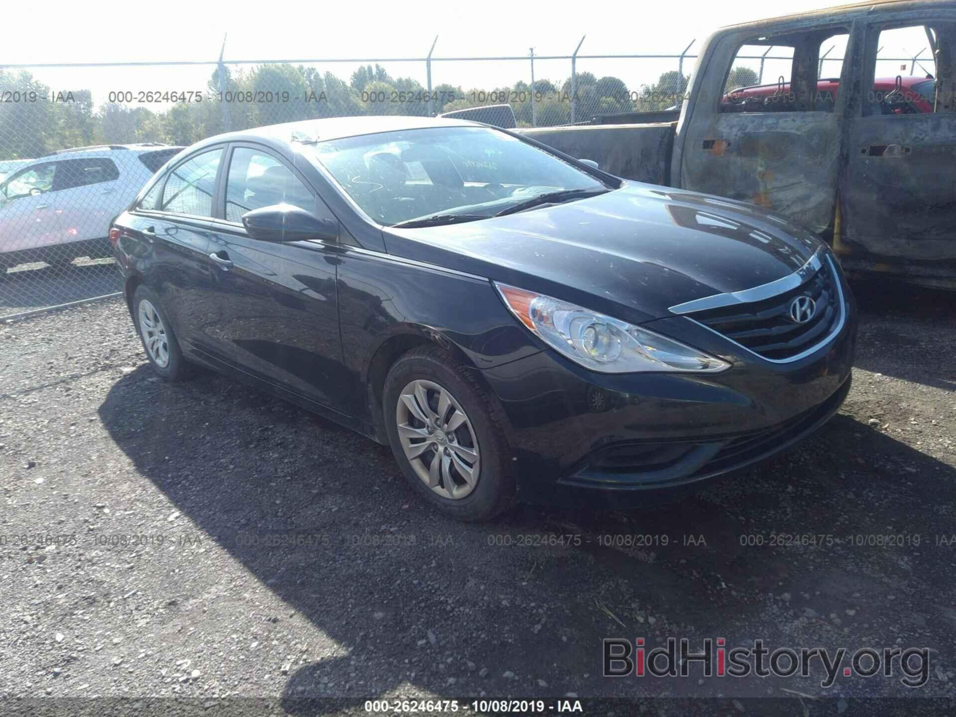 Photo 5NPEB4AC1BH267329 - HYUNDAI SONATA 2011