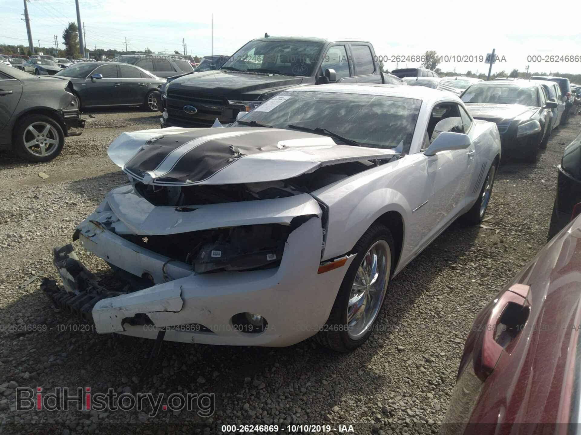 2010 CHEVROLET CAMARO - VIN: 2G1FB1EV7A9216667 - Фото 2