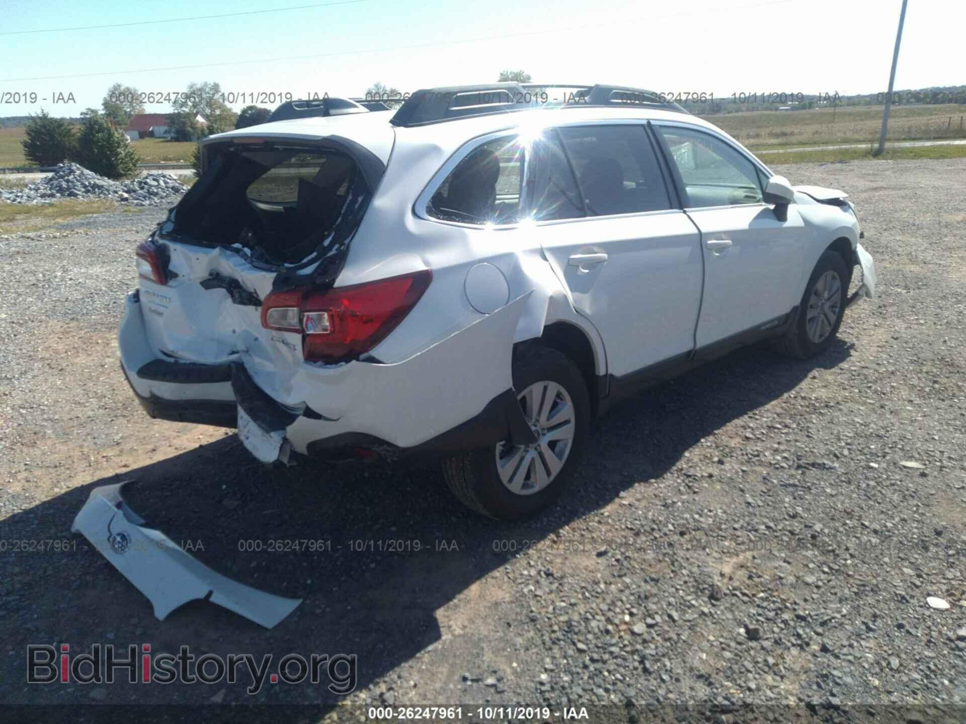 2019 SUBARU OUTBACK - VIN: 4S4BSAFC7K3375889 - Фото 4