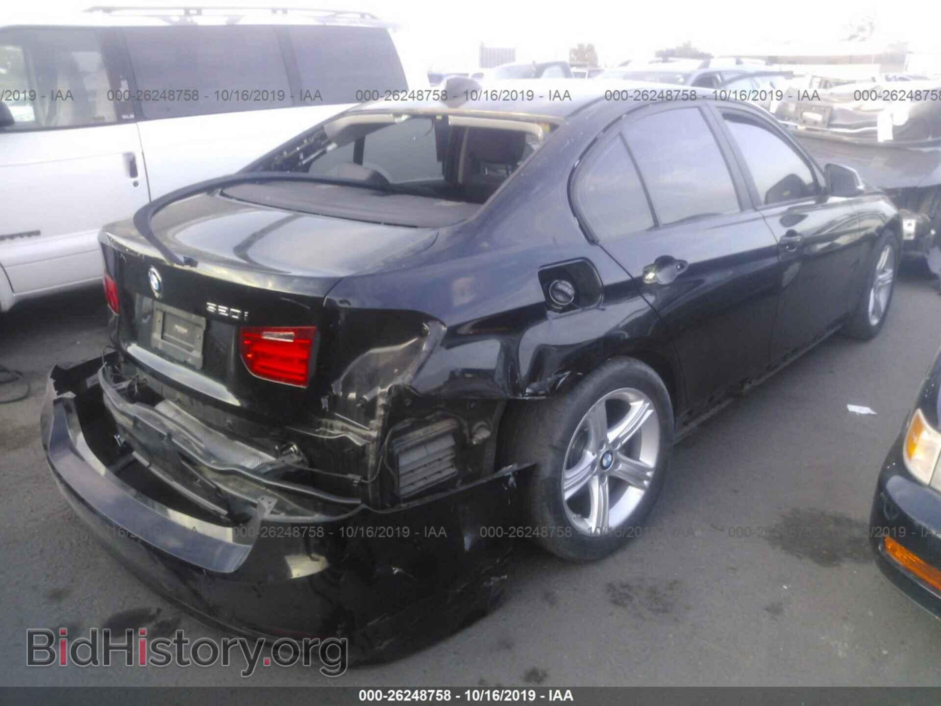 2014 BMW 320 - VIN: WBA3B1C56EP680373 - Фото 4