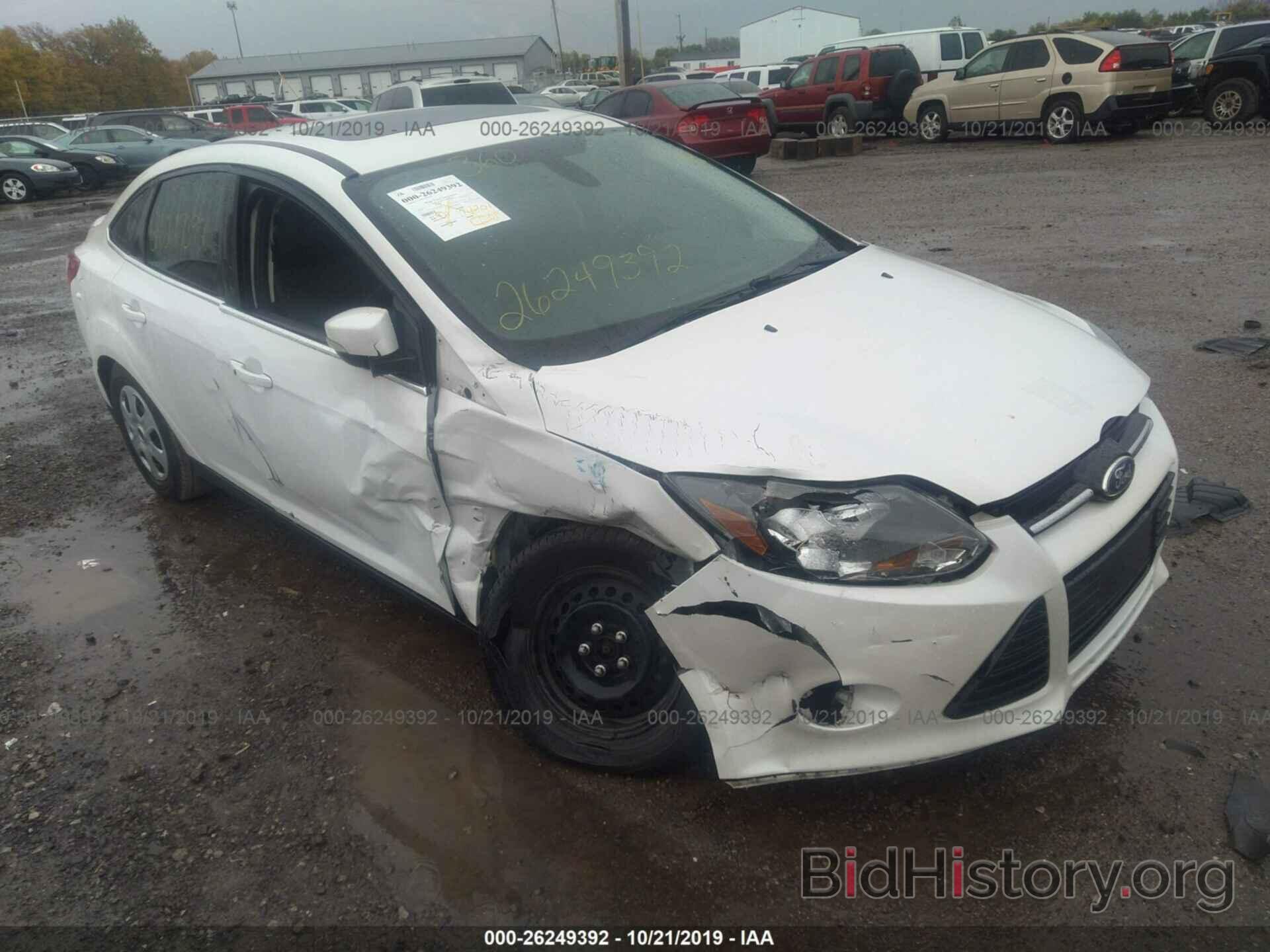 Photo 1FAHP3J2XCL464891 - FORD FOCUS 2012