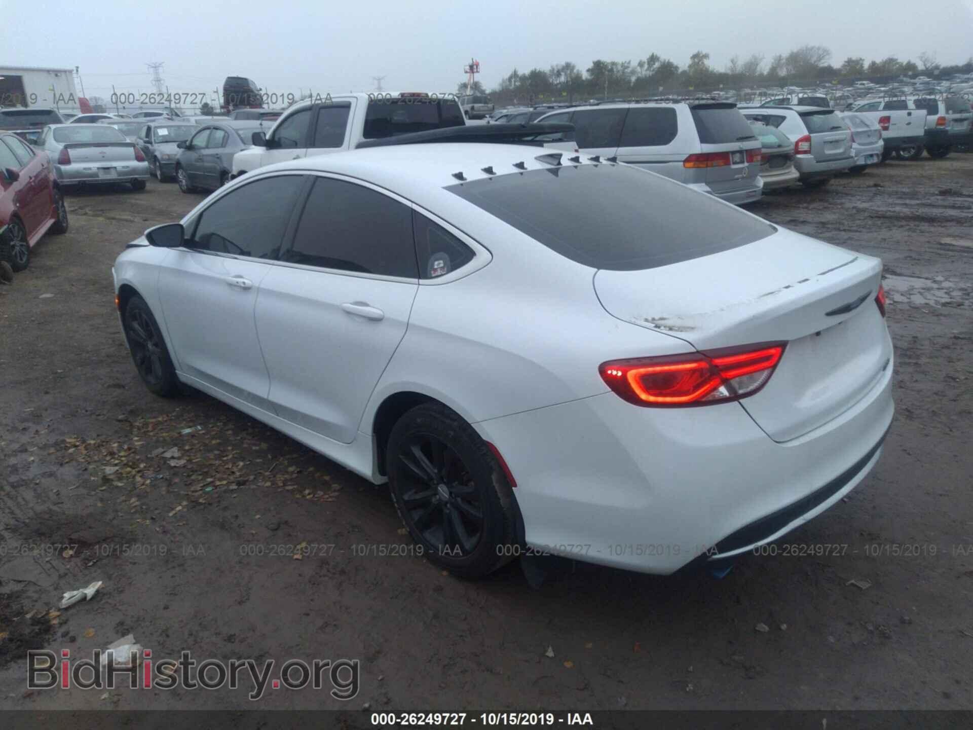 2015 CHRYSLER 200 - VIN: 1C3CCCAB0FN502139 - Фото 3