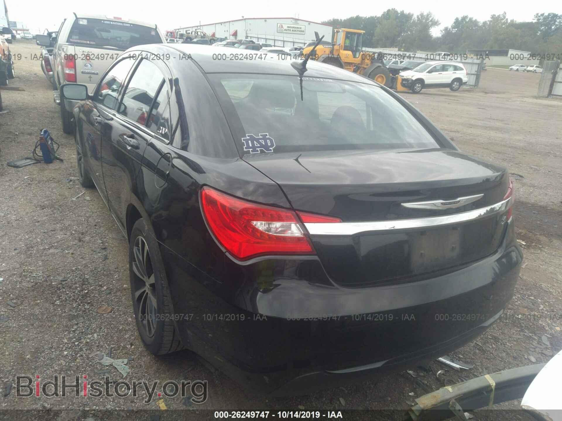 2013 CHRYSLER 200 - VIN: 1C3CCBBB6DN592581 - Фото 3