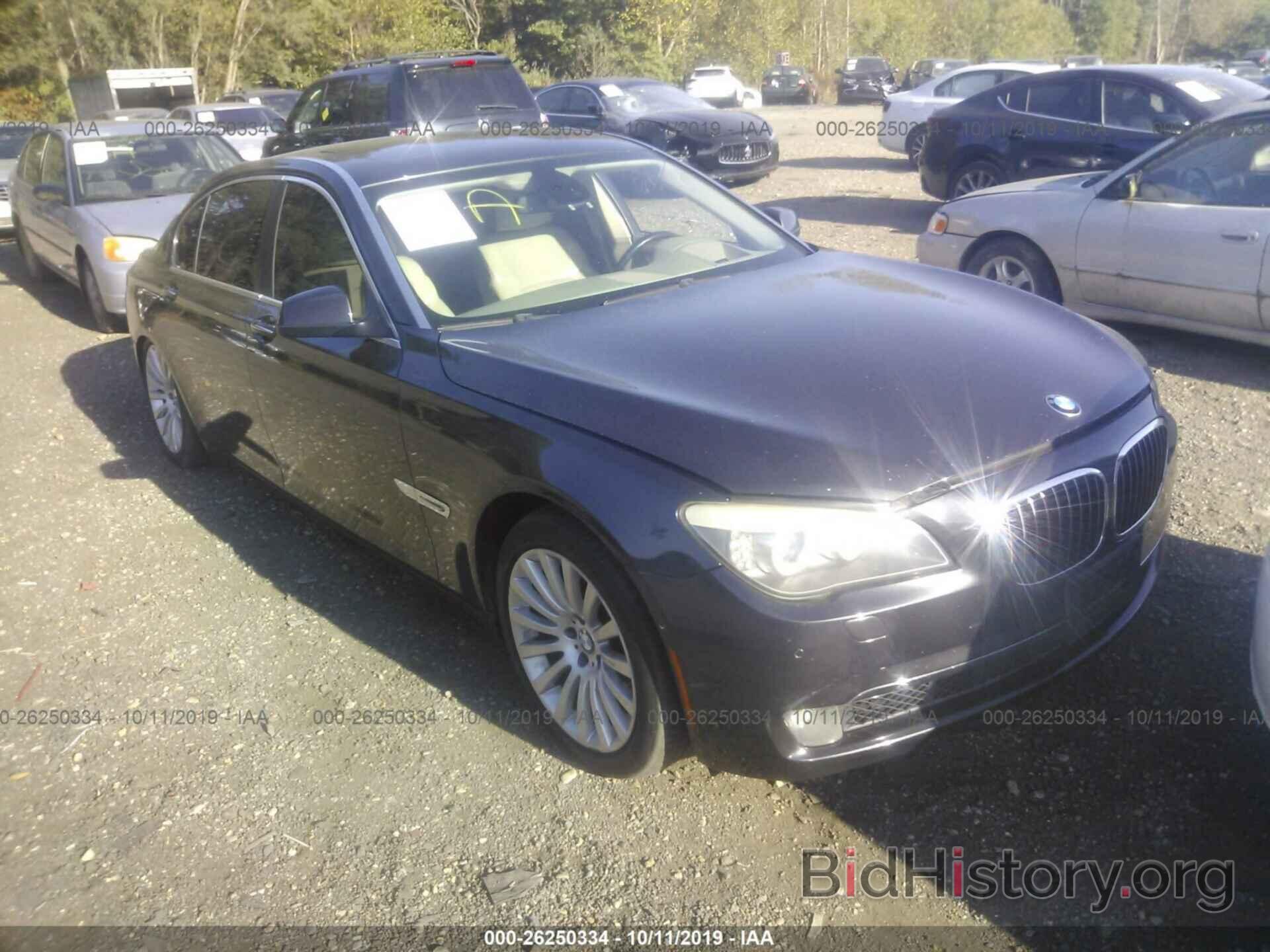 Photo WBAKB83579CY57580 - BMW 750 2009