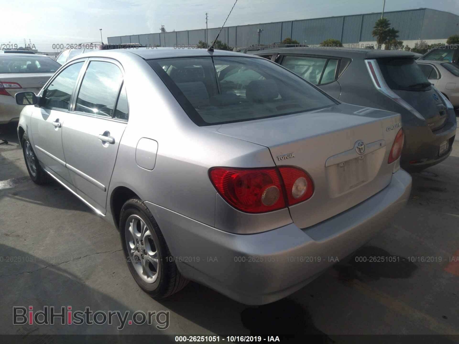 2005 TOYOTA COROLLA - VIN: JTDBR32E152050037 - Фото 3