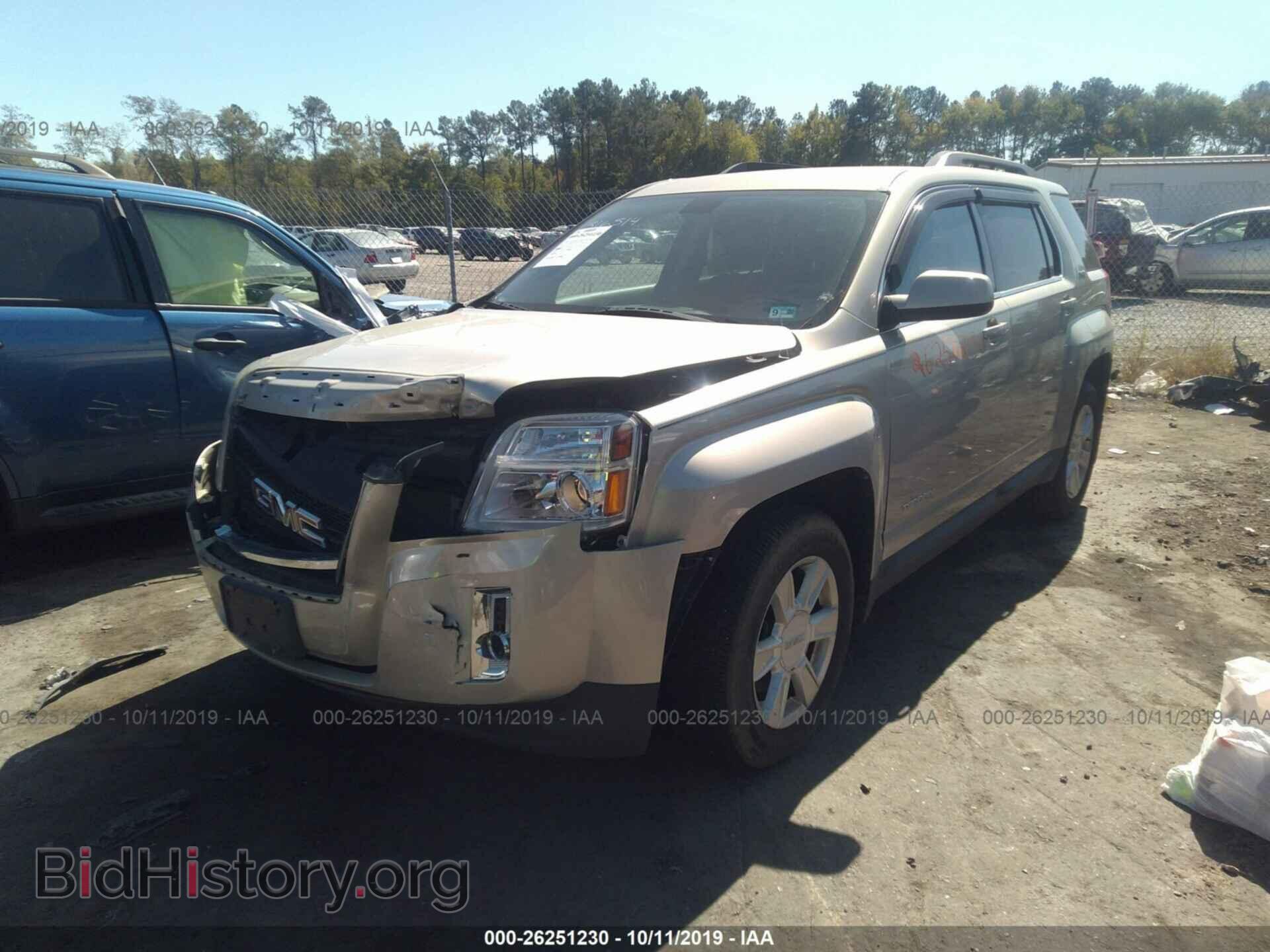 2010 GMC TERRAIN - VIN: 2CTALDEWXA6417316 - Фото 2
