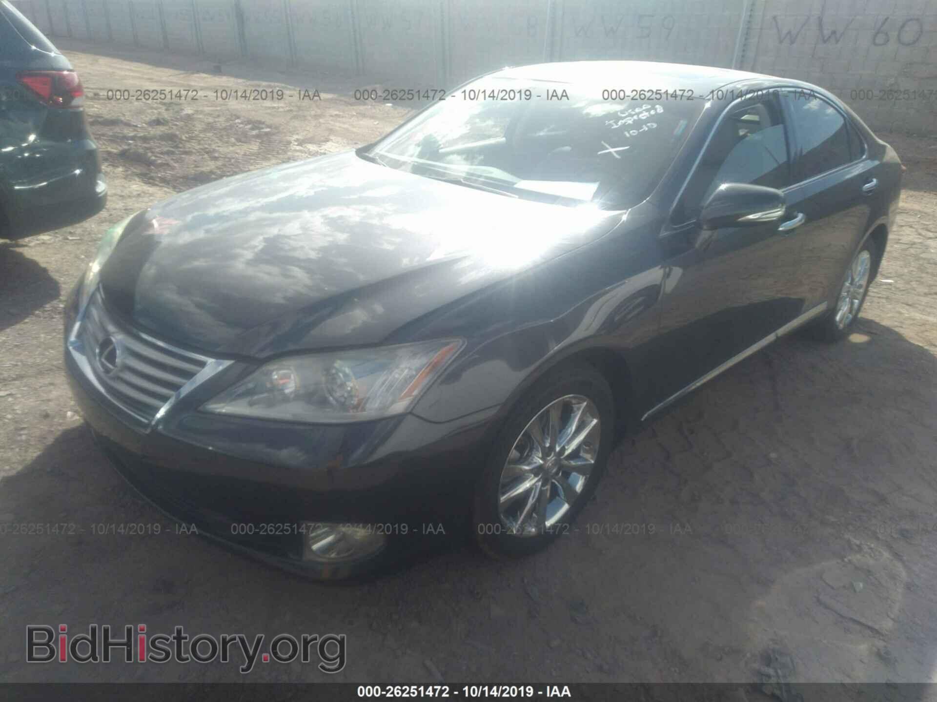 2011 LEXUS ES - VIN: JTHBK1EG1B2461552 - Фото 2