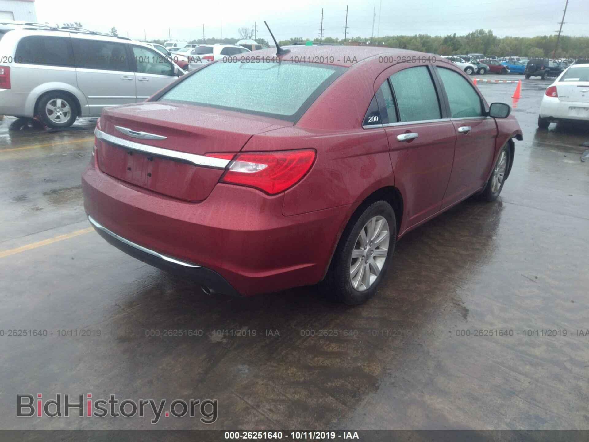 2013 CHRYSLER 200 - VIN: 1C3CCBCG6DN745793 - Фото 4