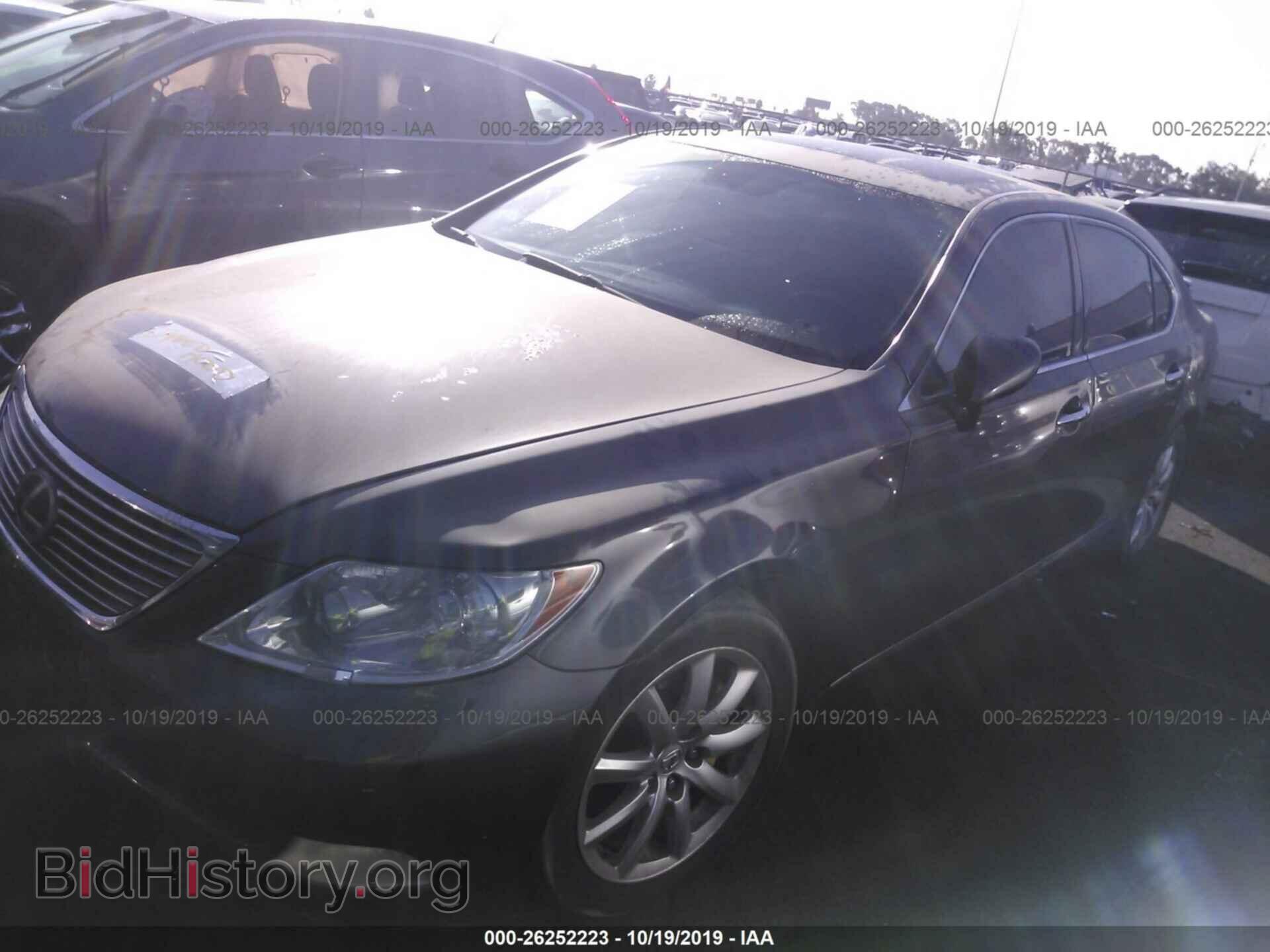 2007 LEXUS LS - VIN: JTHGL46F675015185 - Photo 2