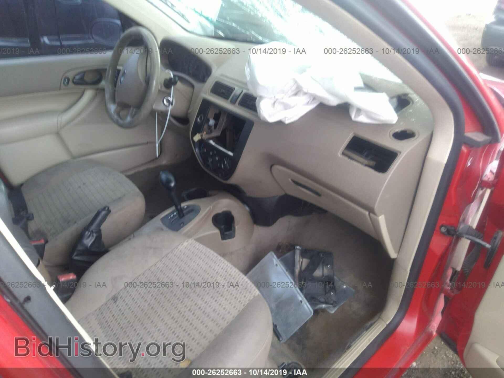 2006 FORD FOCUS - VIN: 1FAHP34N06W198211 - Фото 5