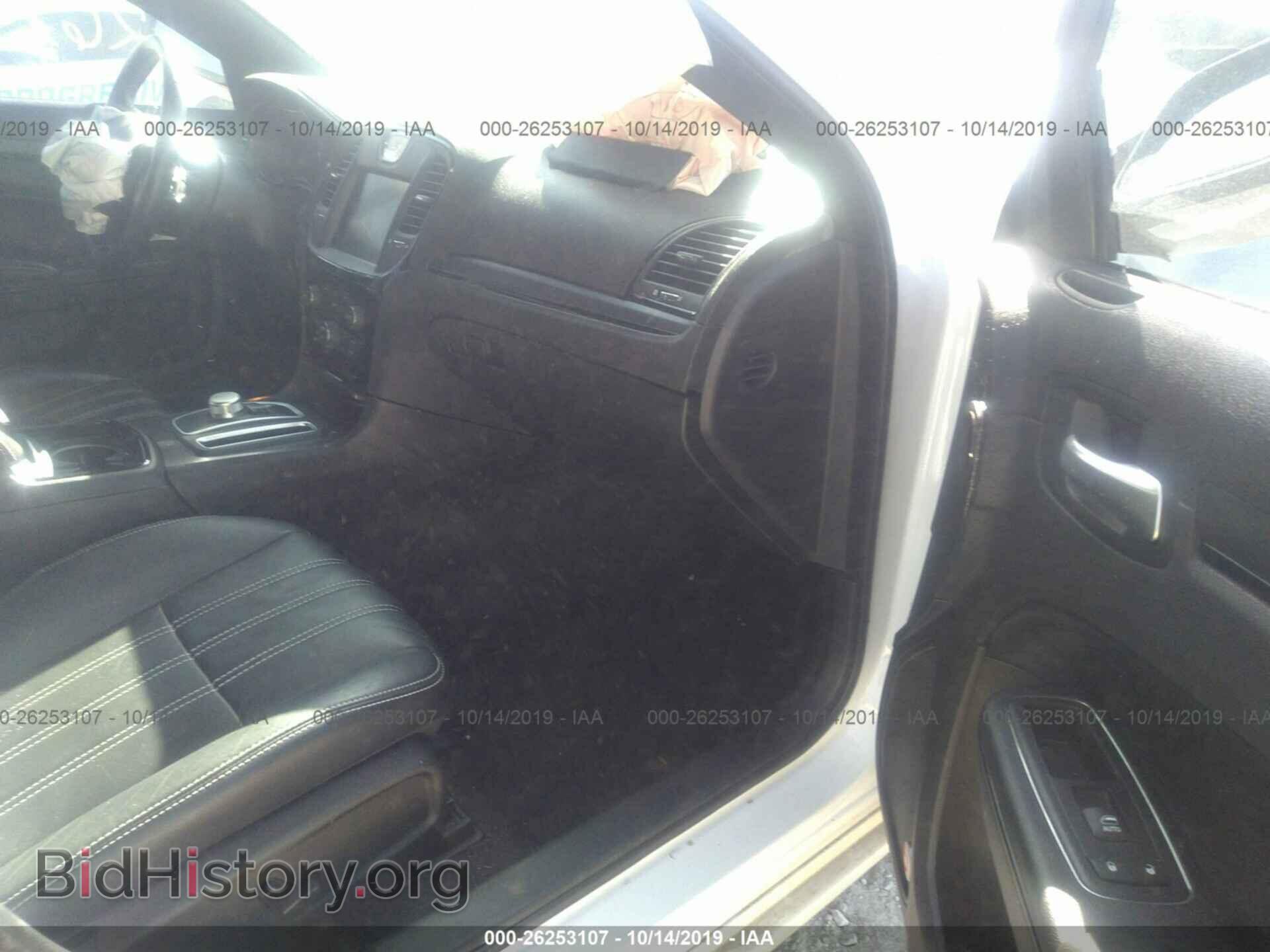 2015 CHRYSLER 300 - VIN: 2C3CCABG4FH763460 - Photo 5