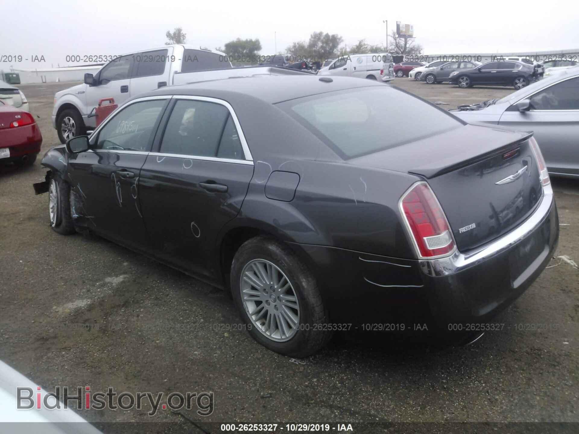 2014 CHRYSLER 300 - VIN: 2C3CCAAG7EH179232 - Фото 3