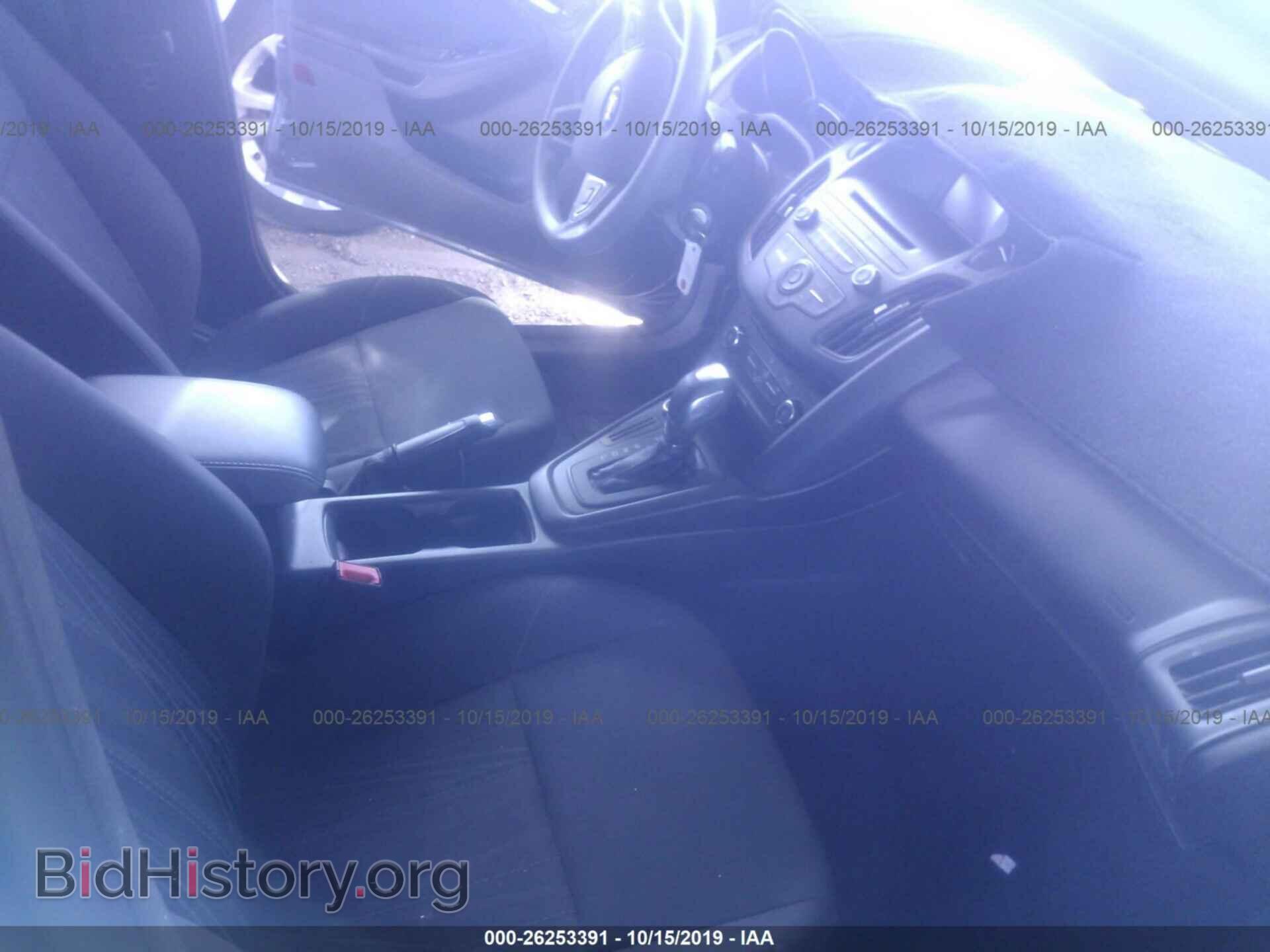 2016 FORD FOCUS - VIN: 1FADP3F22GL395904 - Photo 5